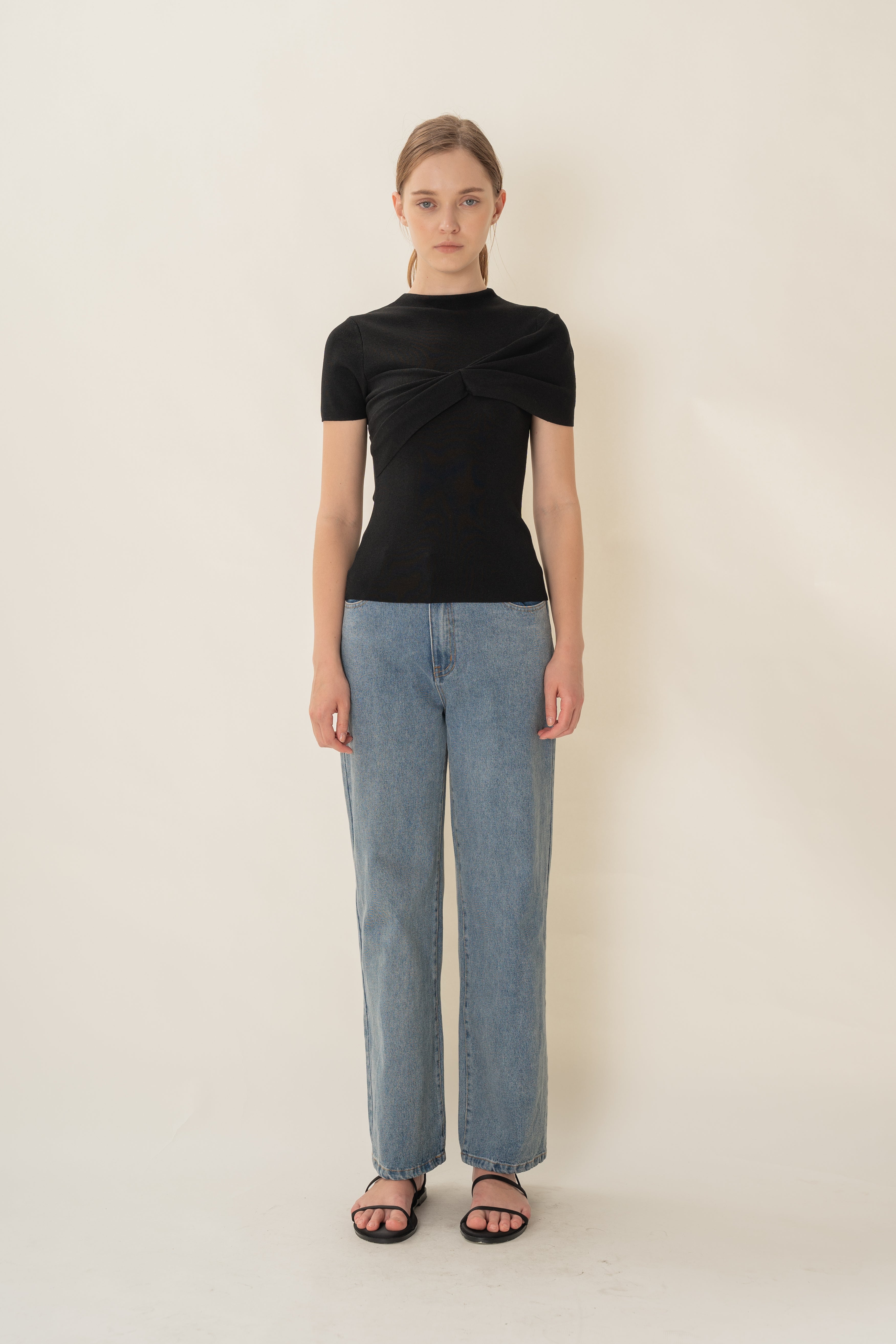 Knitted Top With Front Bow Detailing in Black