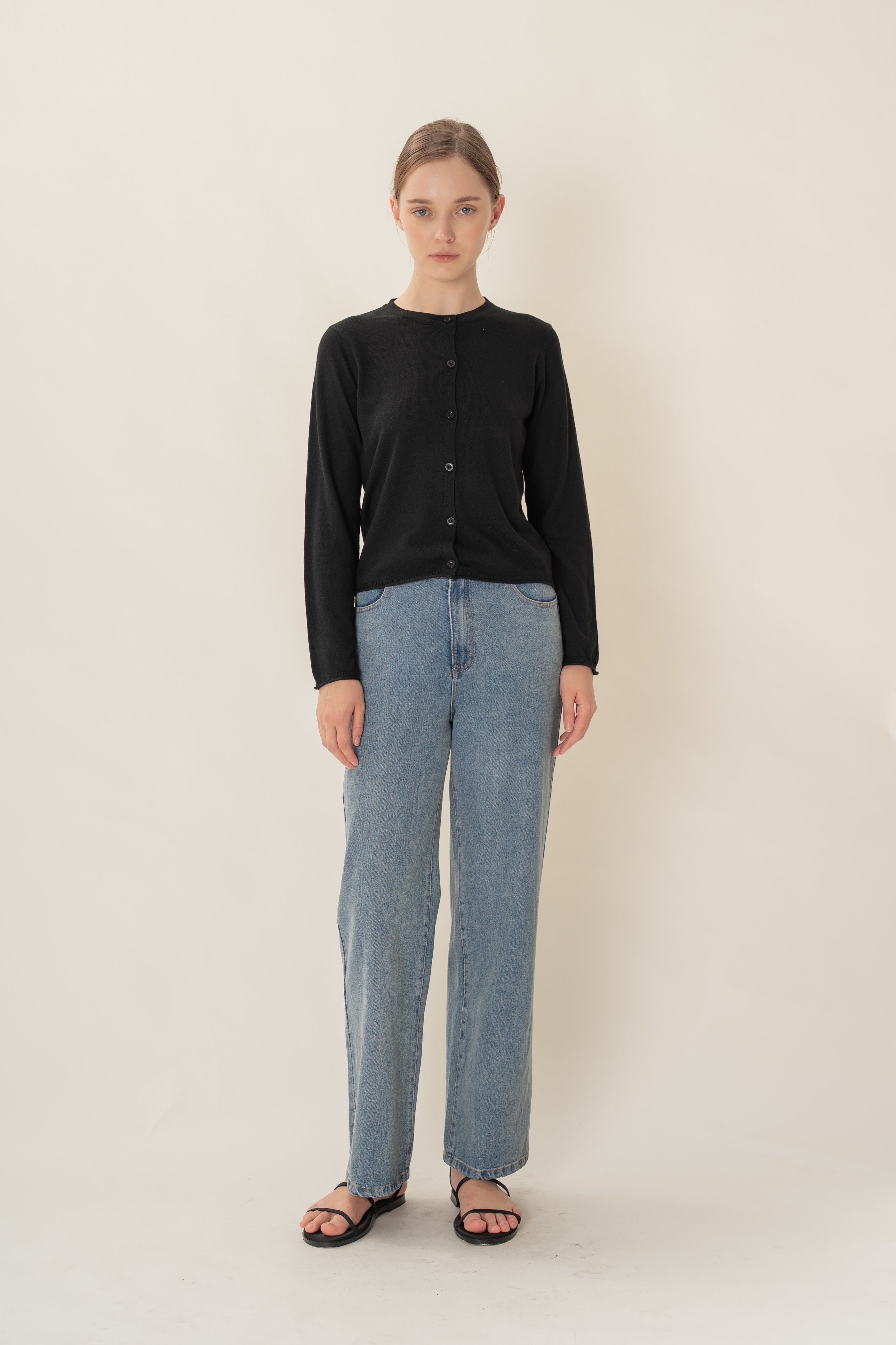 Soft Fold Fine Knit Cardigan in Black