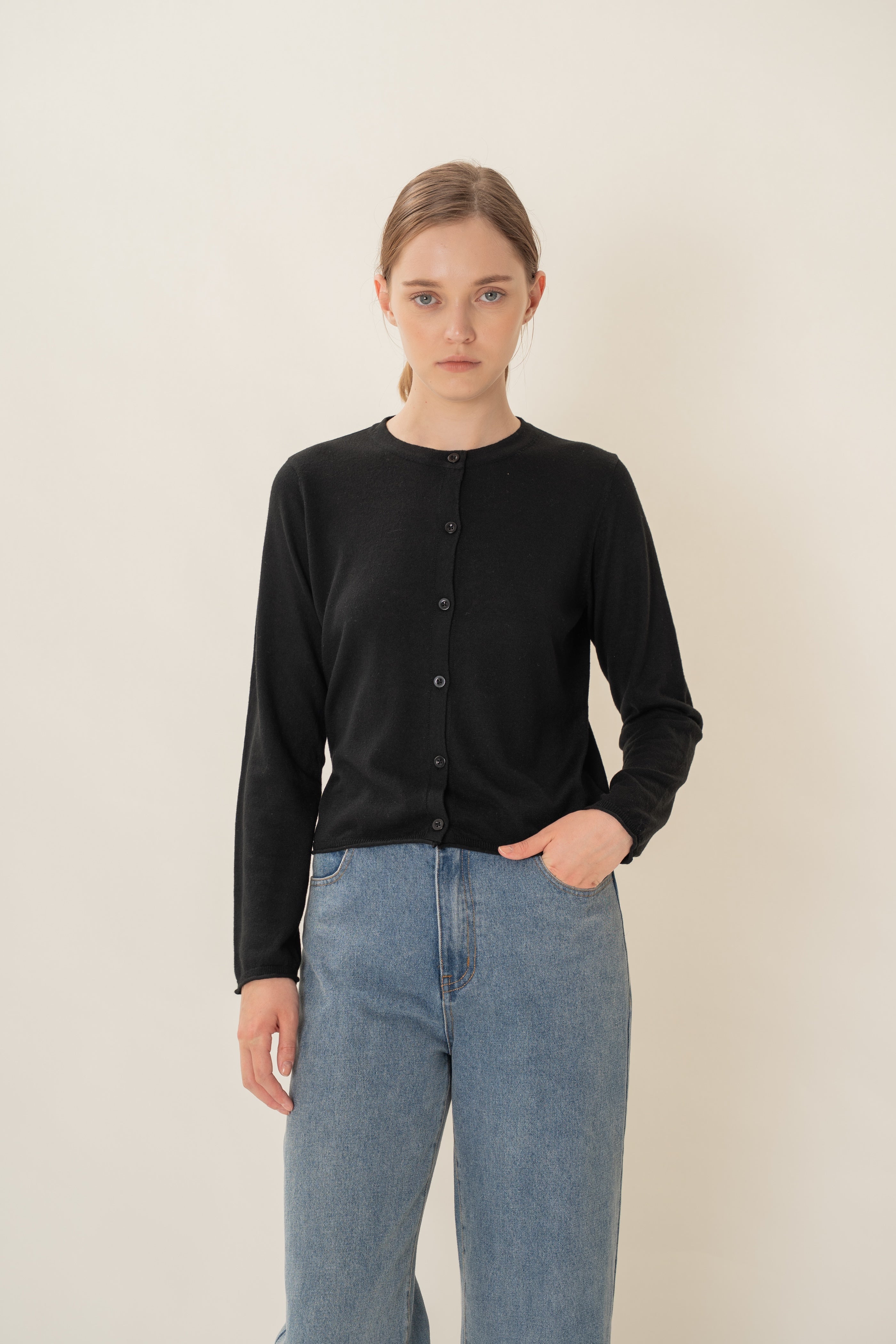 Soft Fold Fine Knit Cardigan in Black
