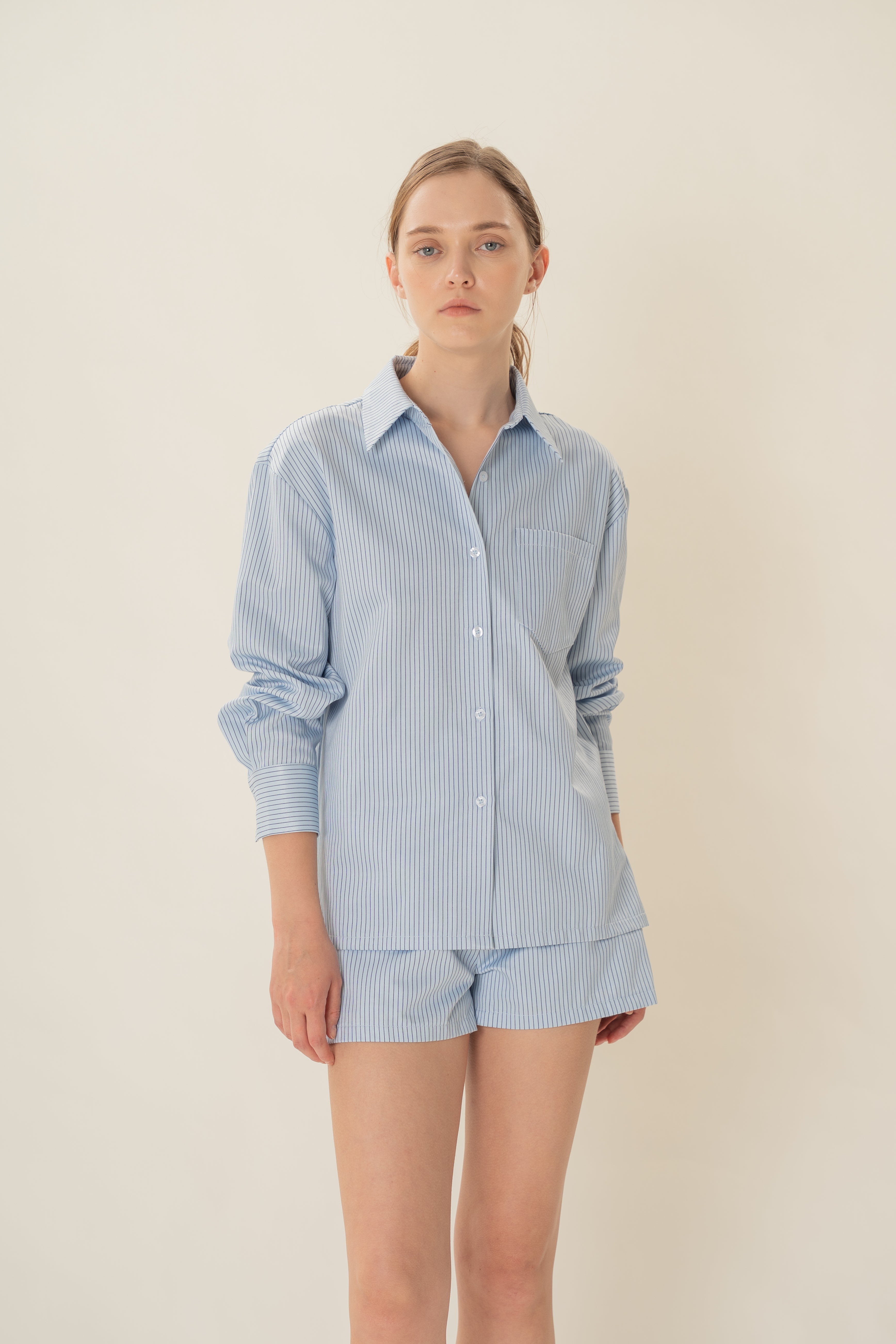 Long-Sleeved Shirt in Light Blue Stripes