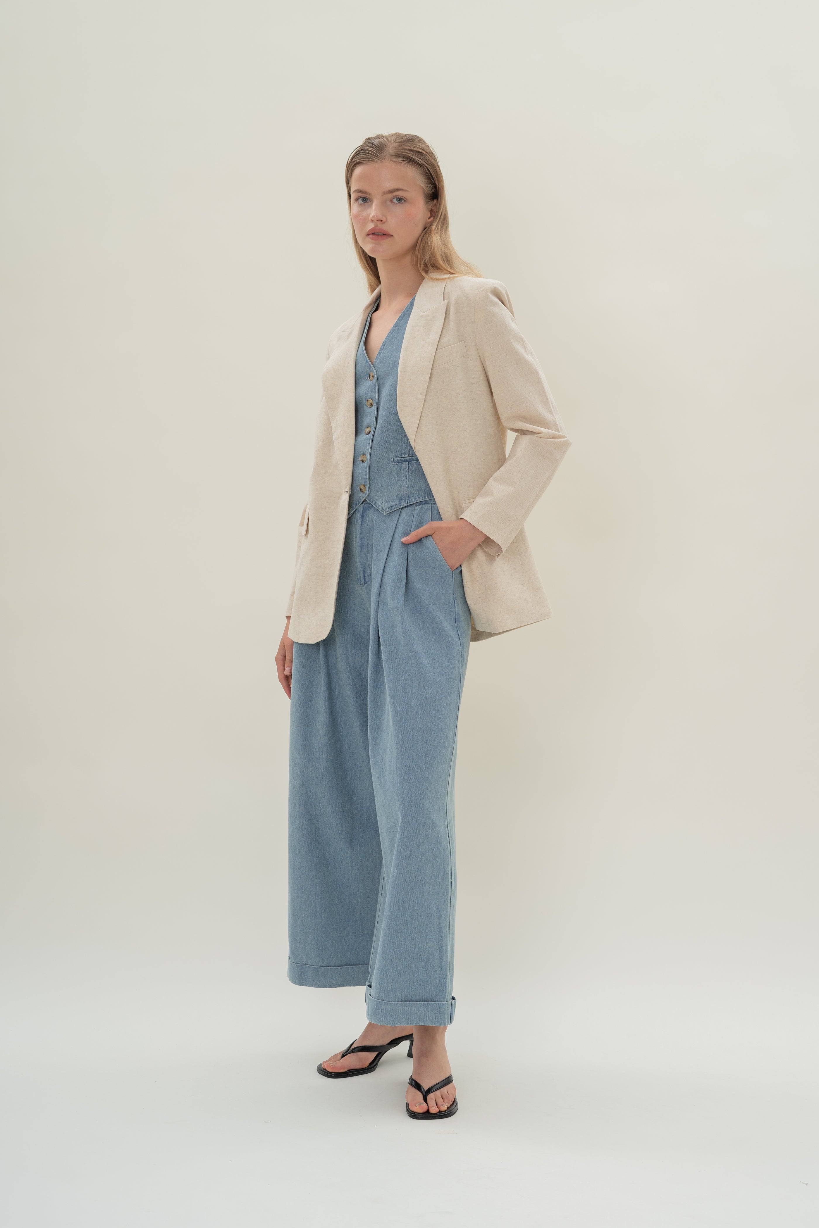 Oversized Textured Linen Blazer in Natural