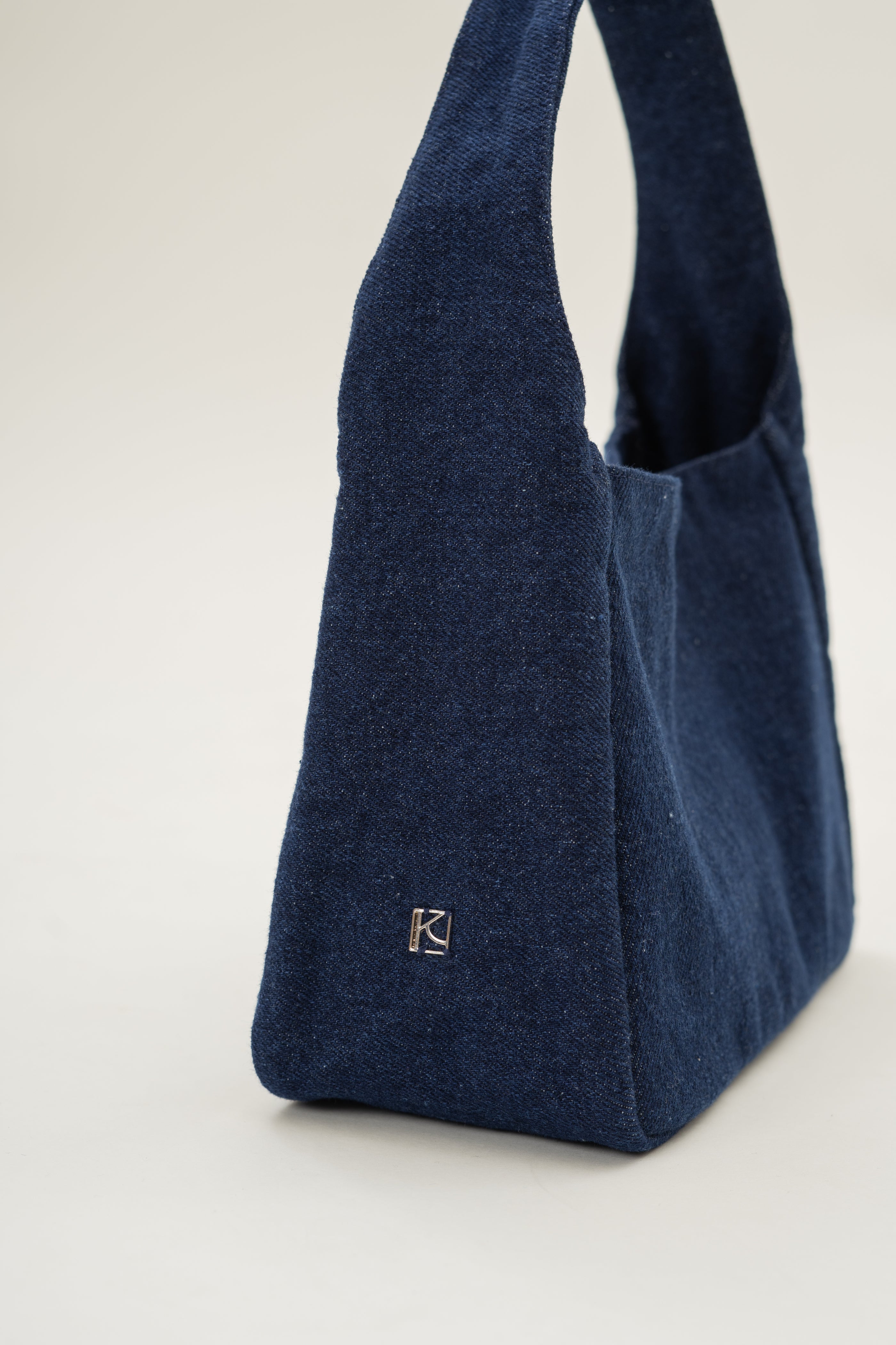 Denim Tote Bag in Dark Wash