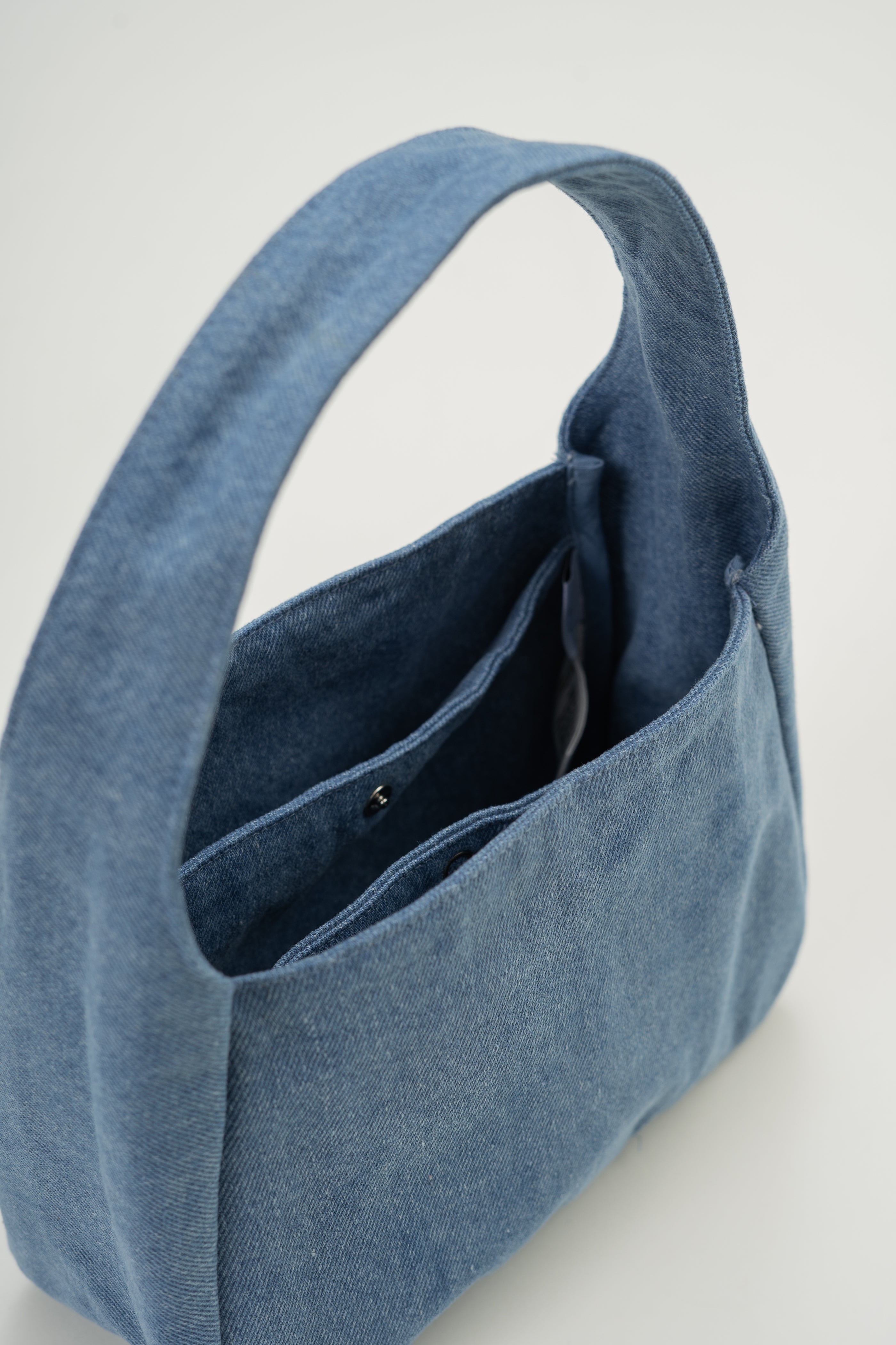 Denim Tote Bag in Light Wash