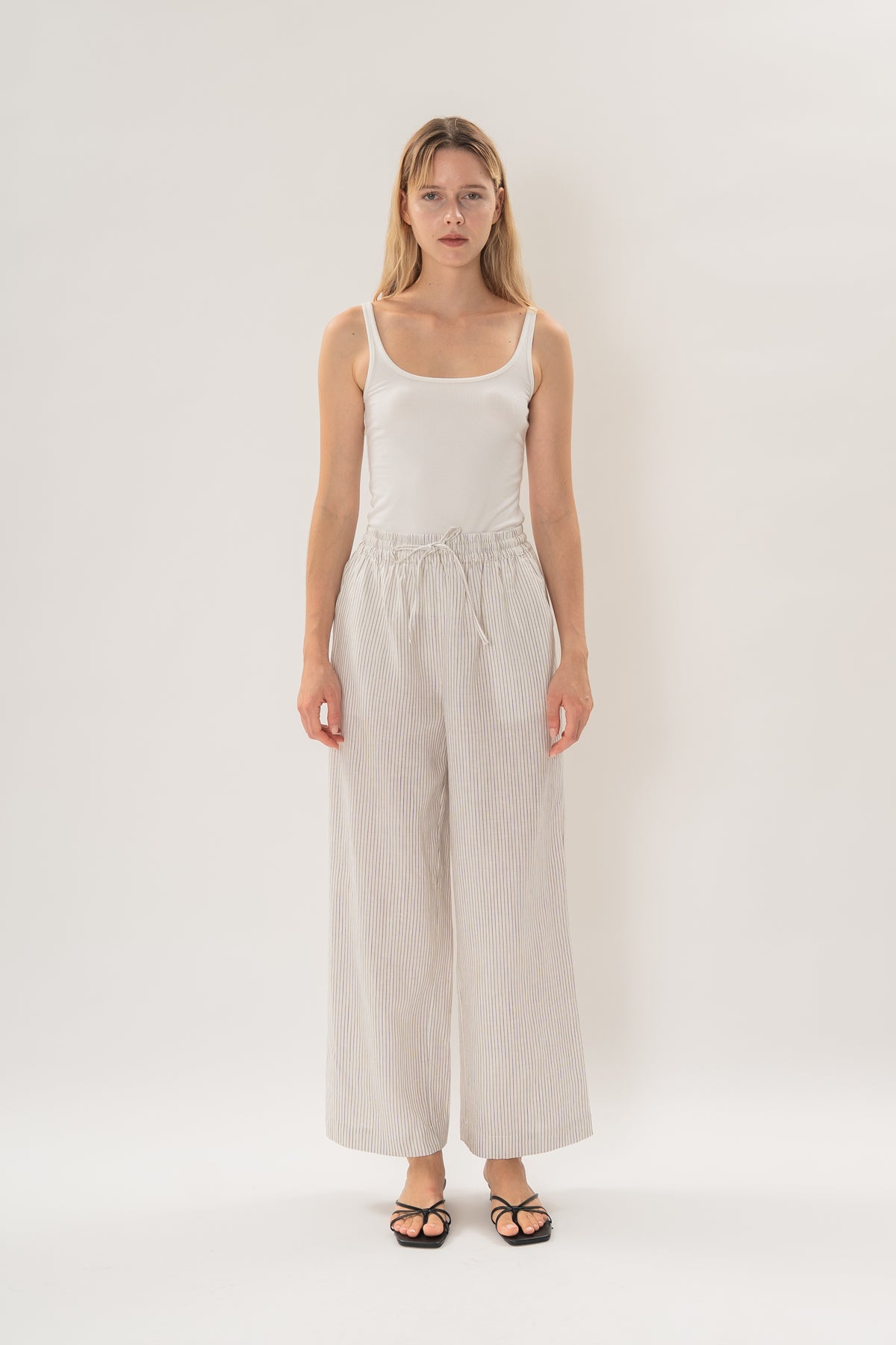 Linen Relaxed Straight-Leg Pants in White Stripes