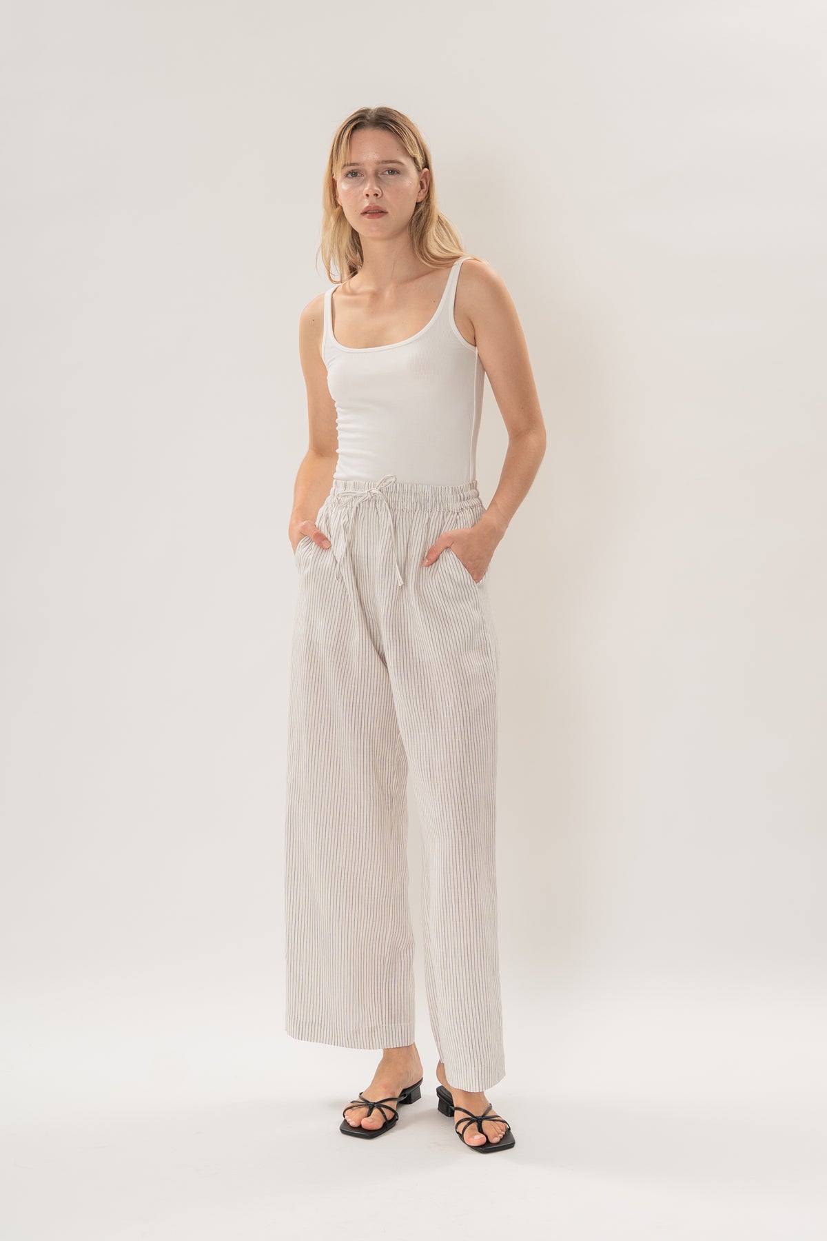 Linen Relaxed Straight-Leg Pants in White Stripes