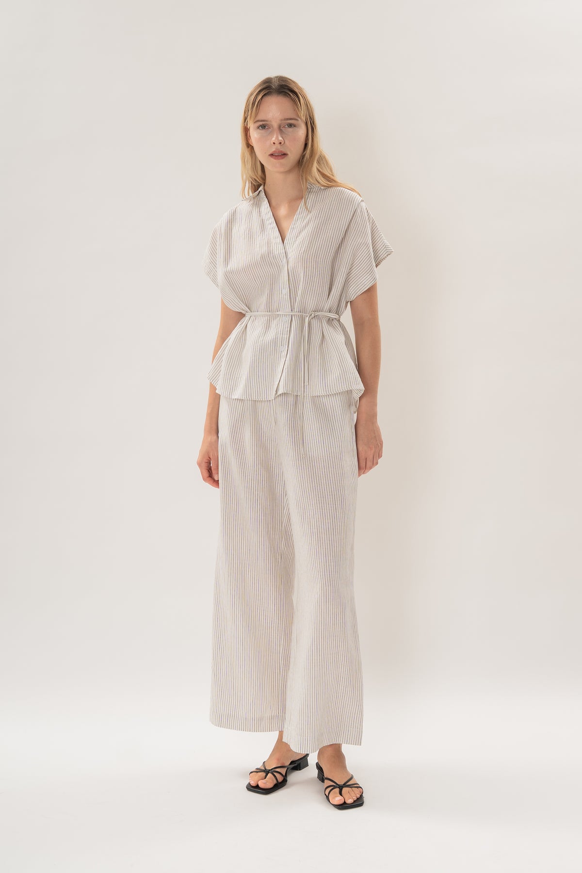 Collared Short Sleeve Waist Tie Top in White Stripes