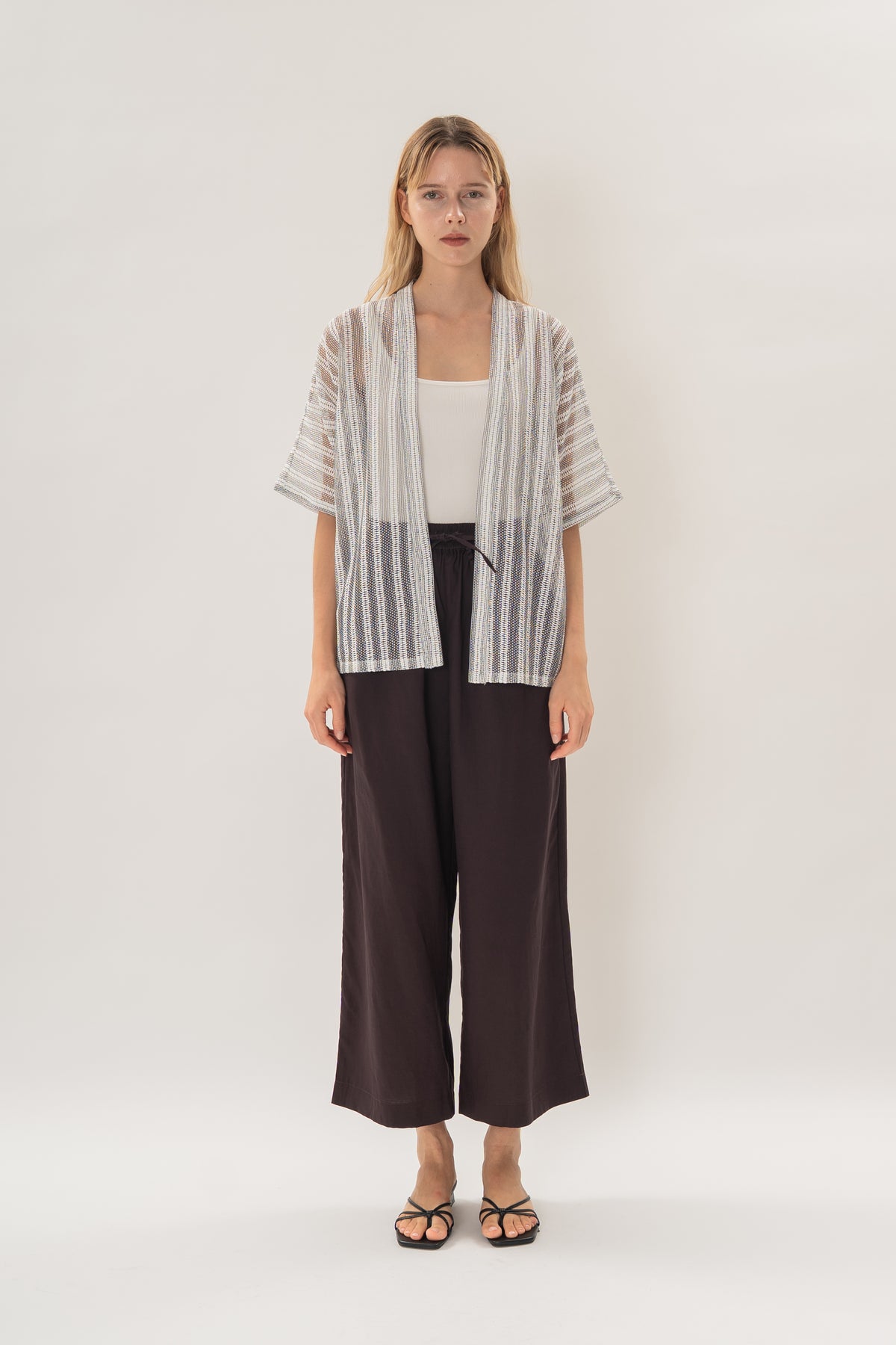 Petite Linen Relaxed Straight-Leg Pants in Deep Umber