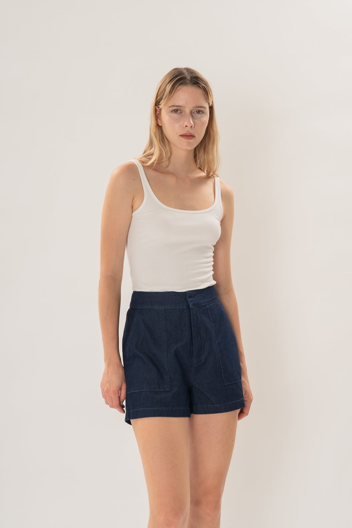 Denim Box Shorts in Dark Wash