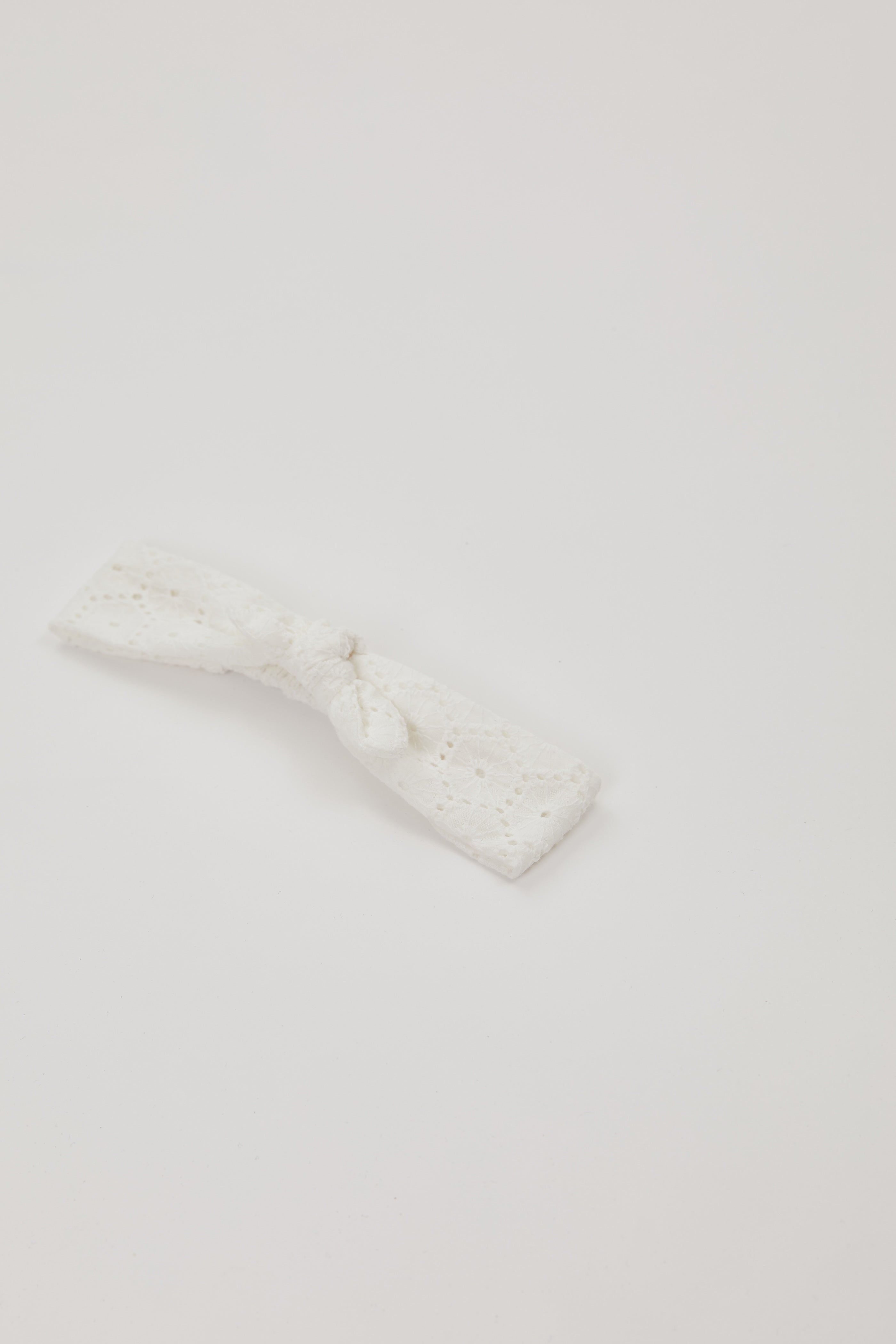 Mini Knotted Headband in Crochet