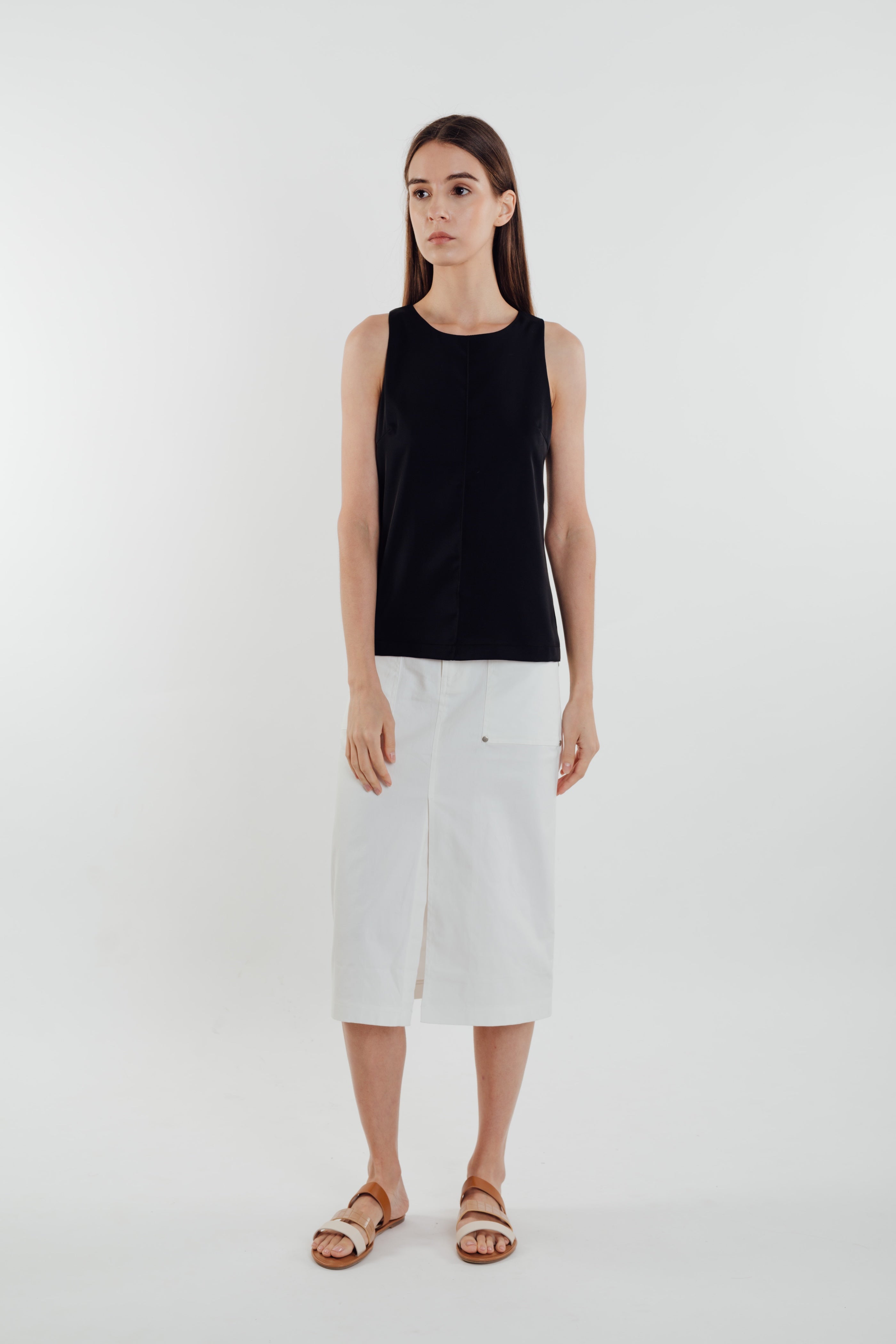 Front Stitchline Tank Top In Black