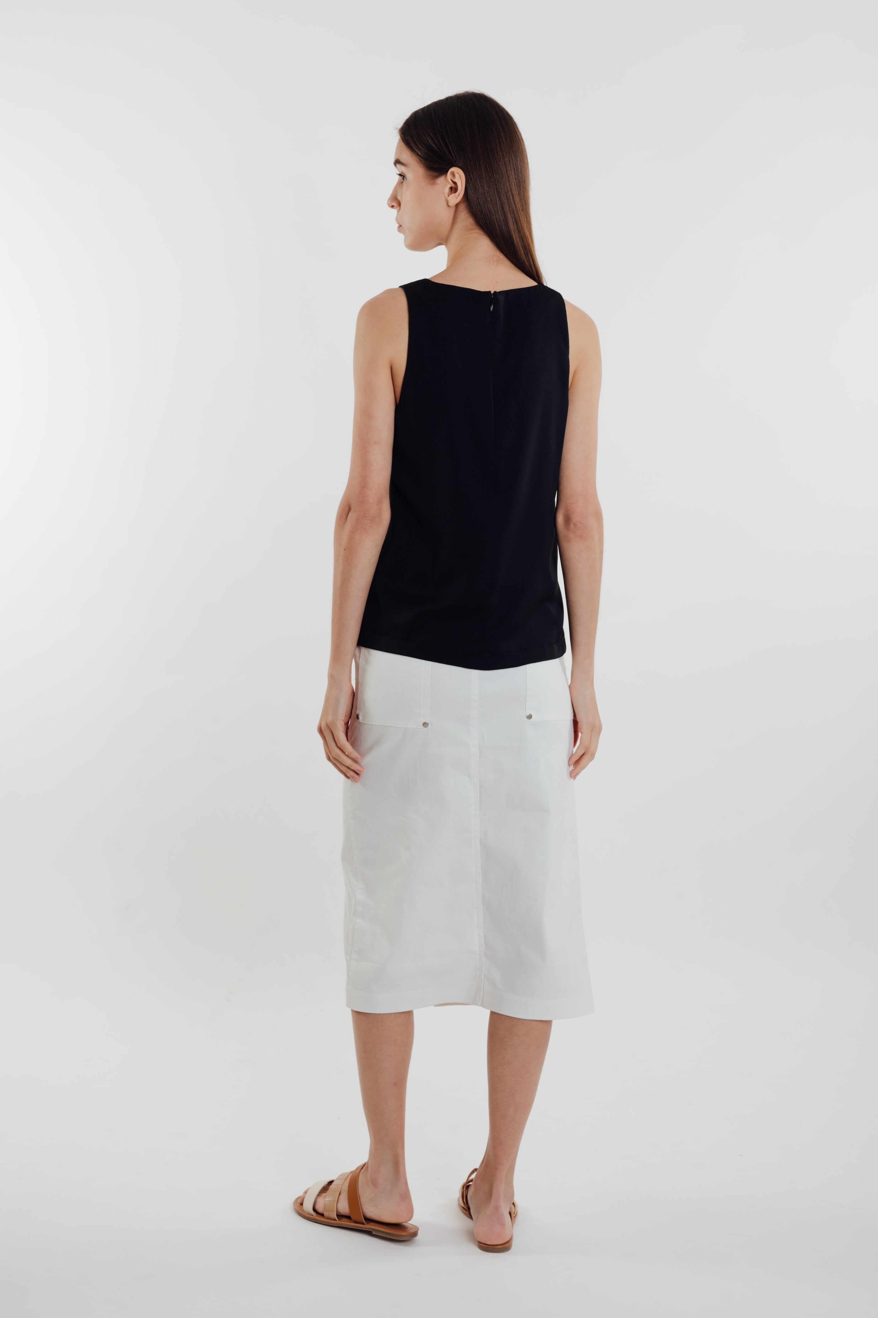 Front Stitchline Tank Top In Black
