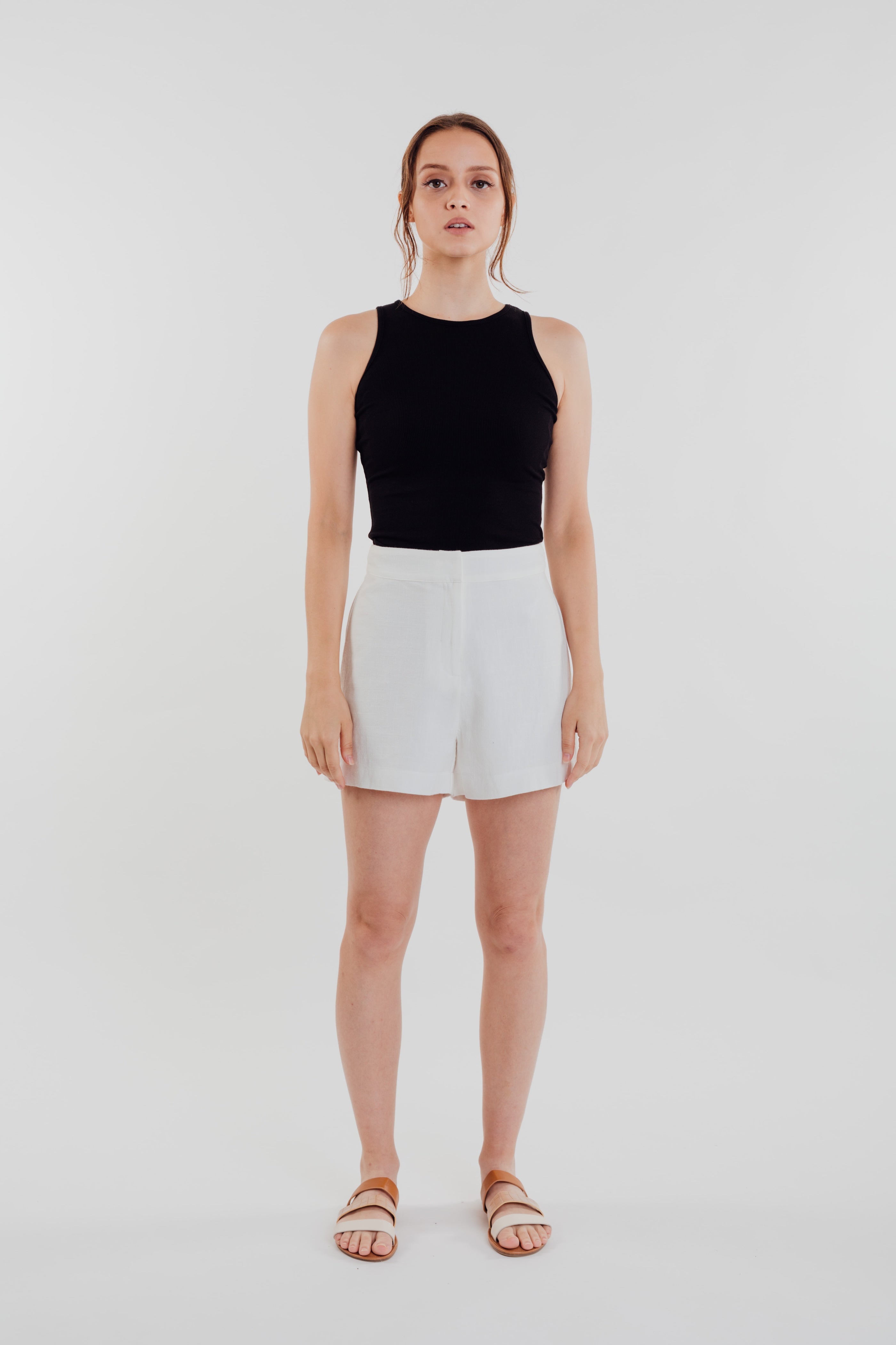 Linen Shorts in White