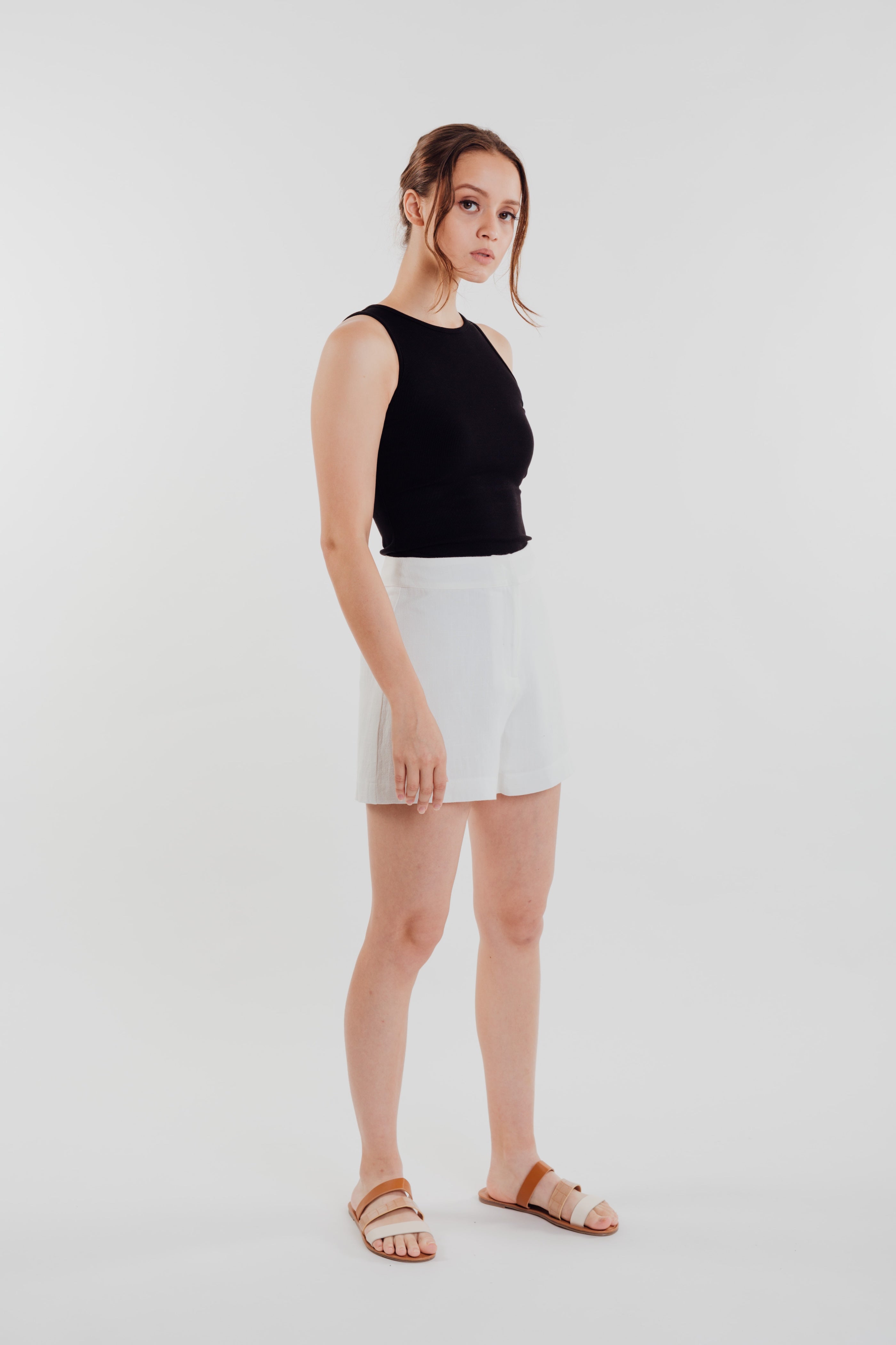Linen Shorts in White