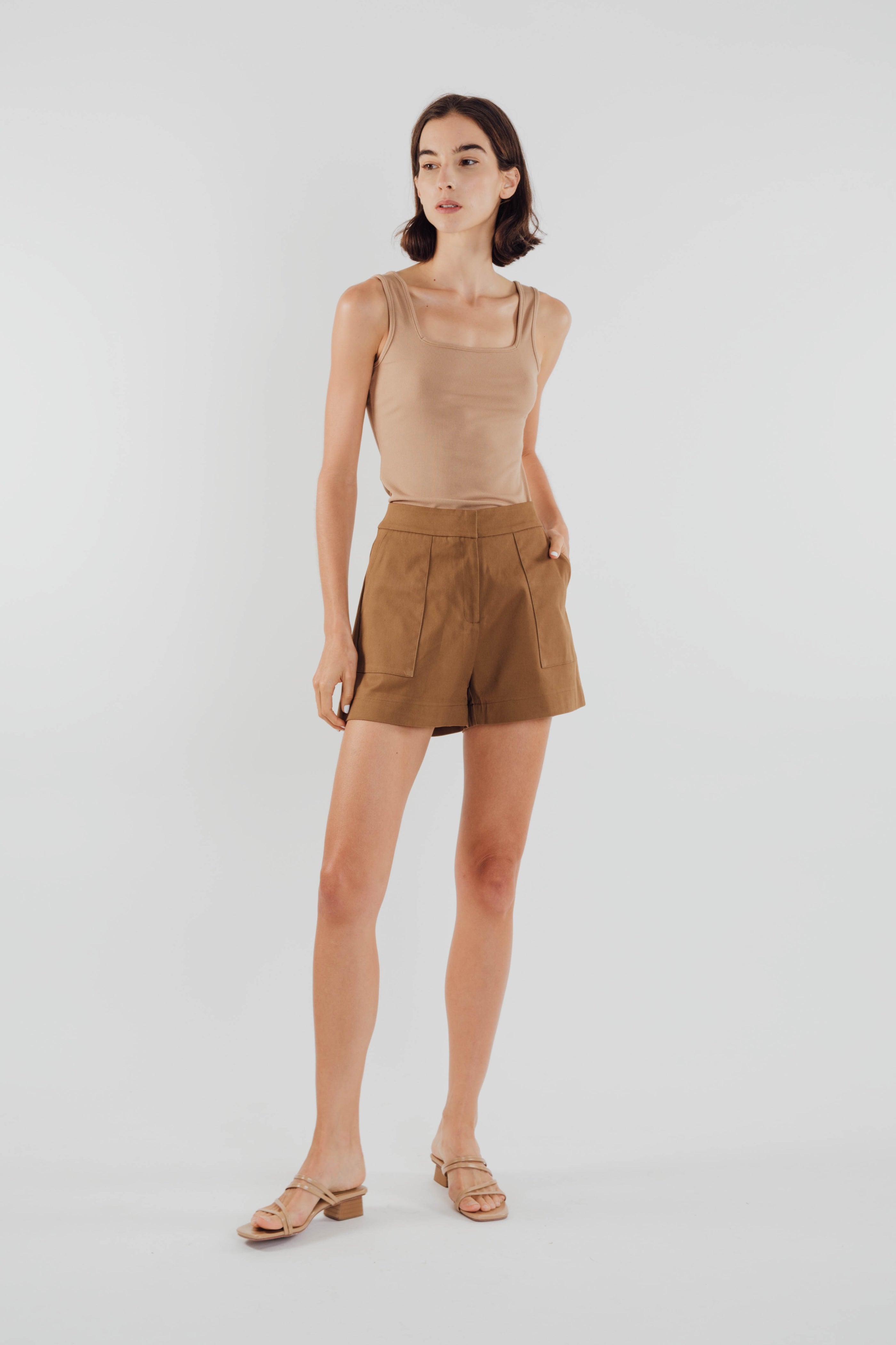 Box Shorts in Mocha