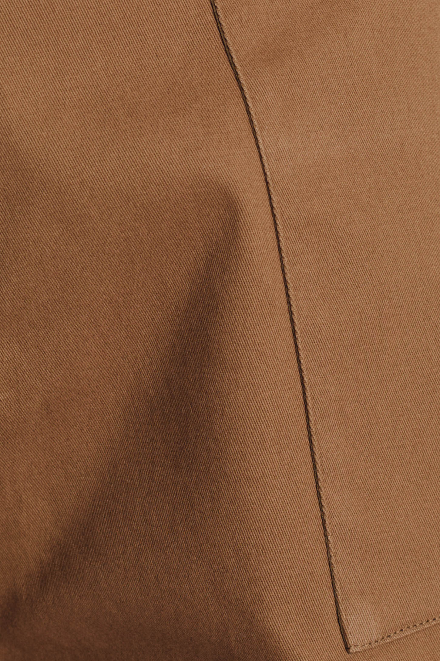 Box Shorts in Mocha