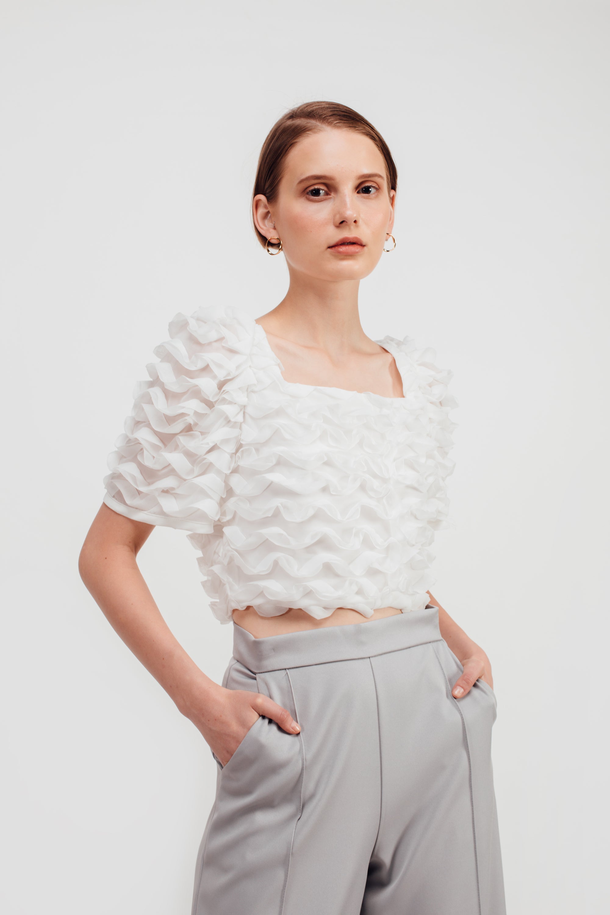 Wave Textured Cropped Top in White