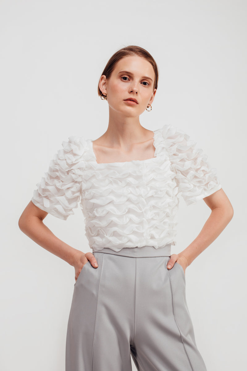 Wave Textured Cropped Top in White