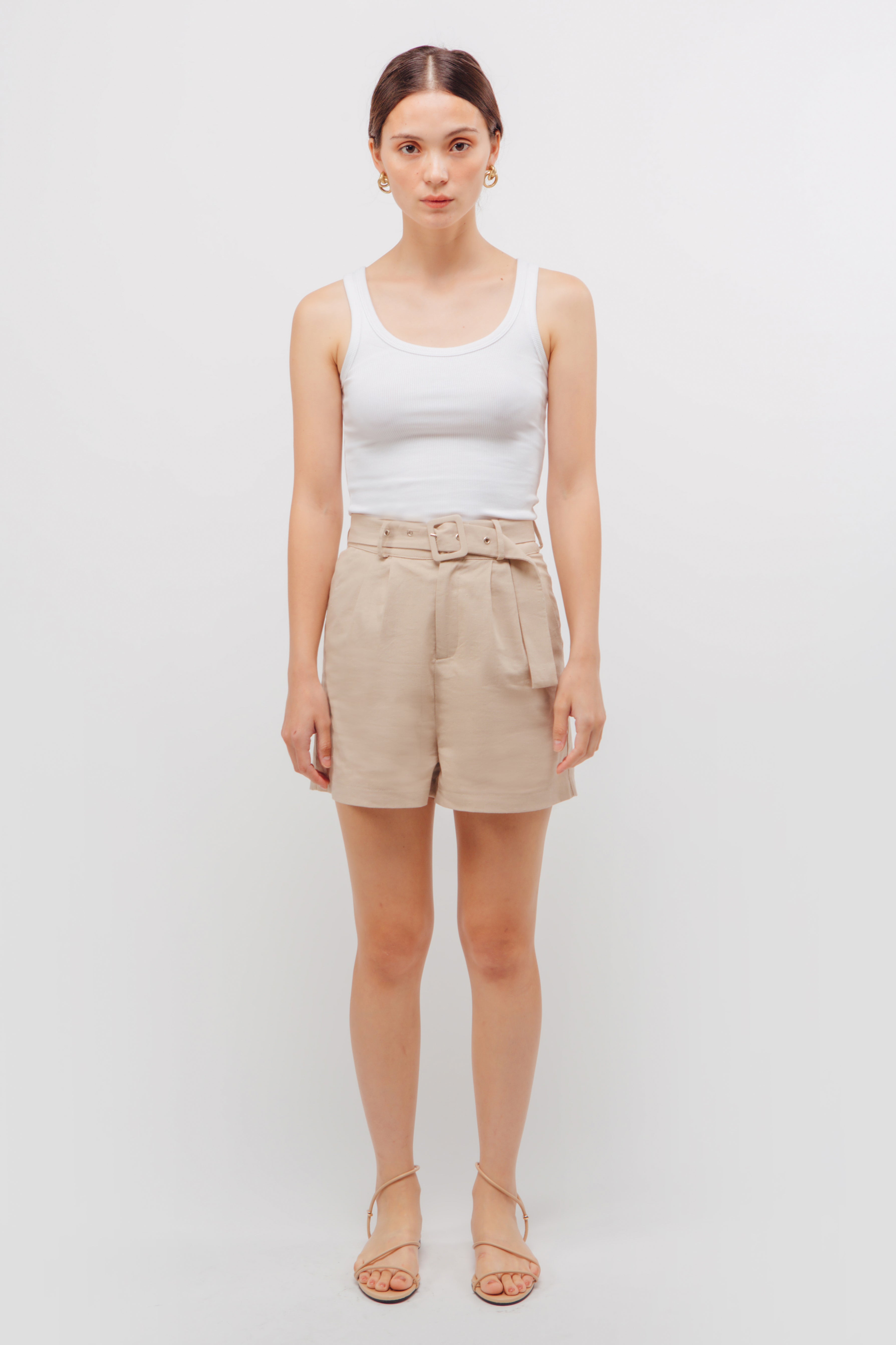 Linen Belted Shorts In Natural Beige