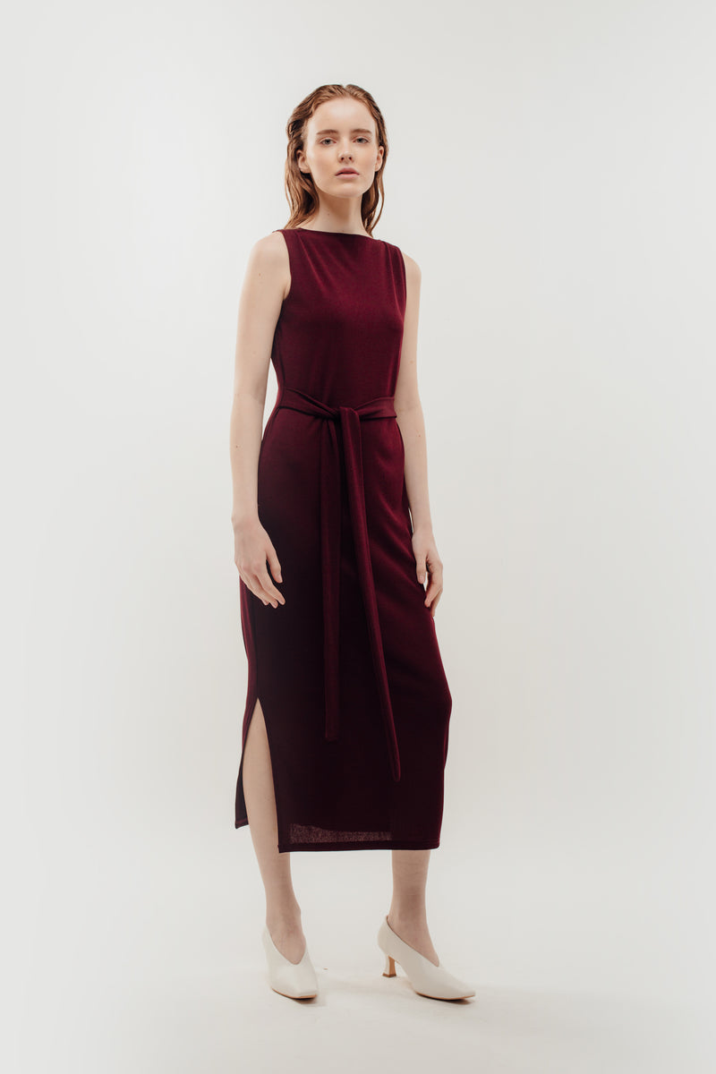 Classic Ribbed Knit Dress With Sash In Red