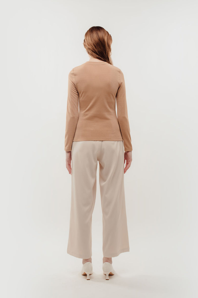 Fitted Long Sleeve Shirt in Shimmer Beige