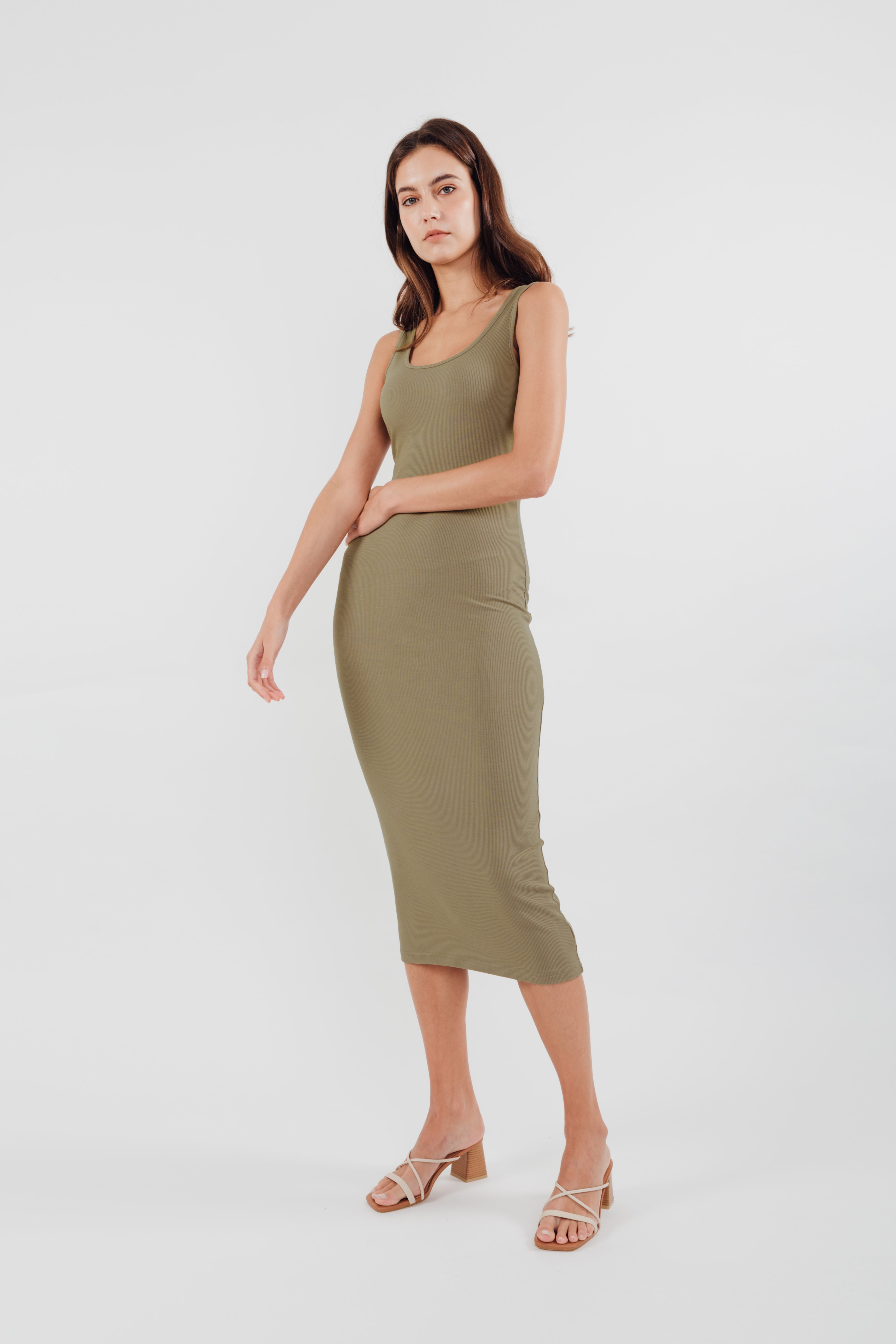 Round Neck Knit Dress in Olive