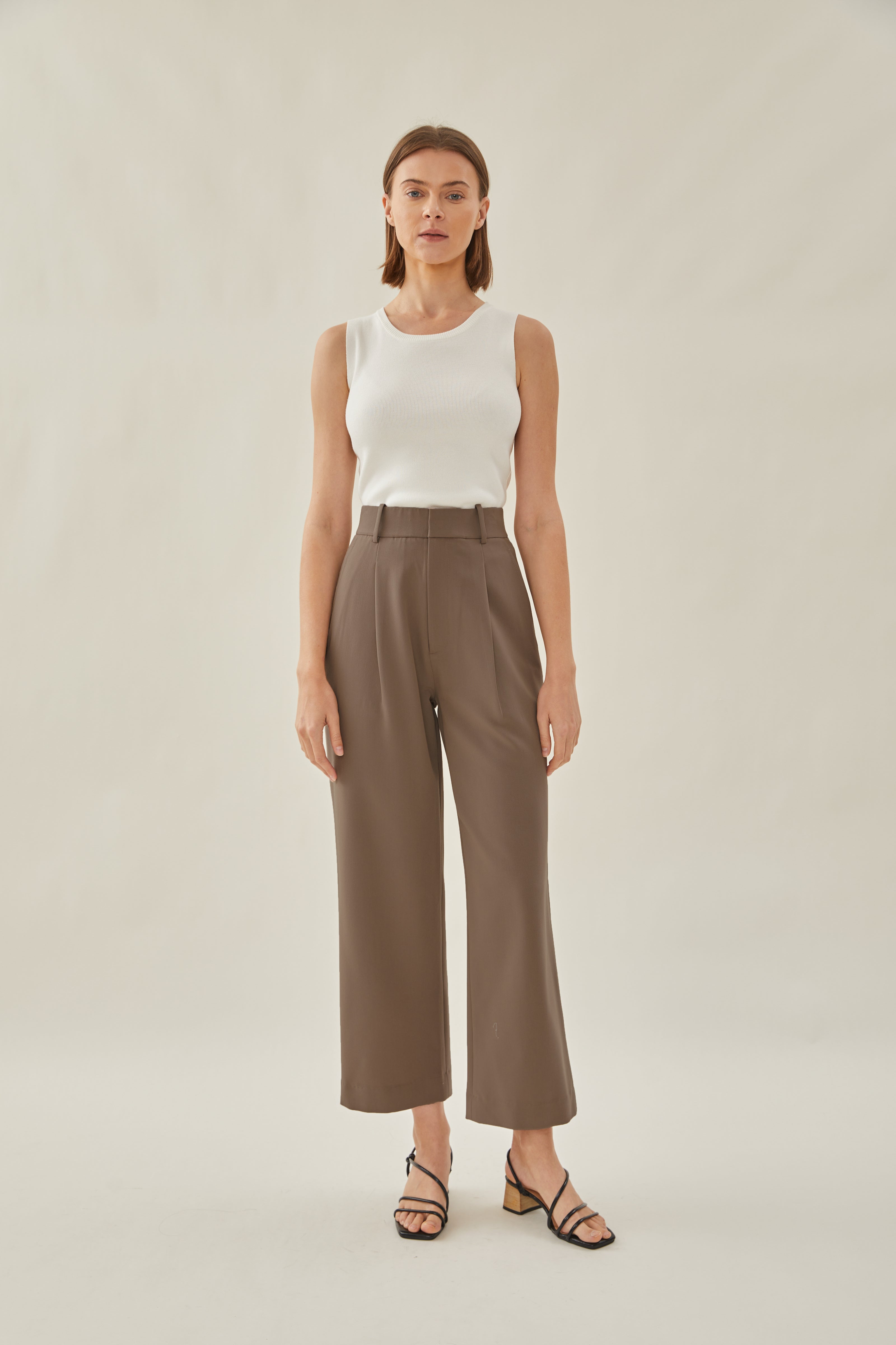 High Waisted Suit Trousers in Husk