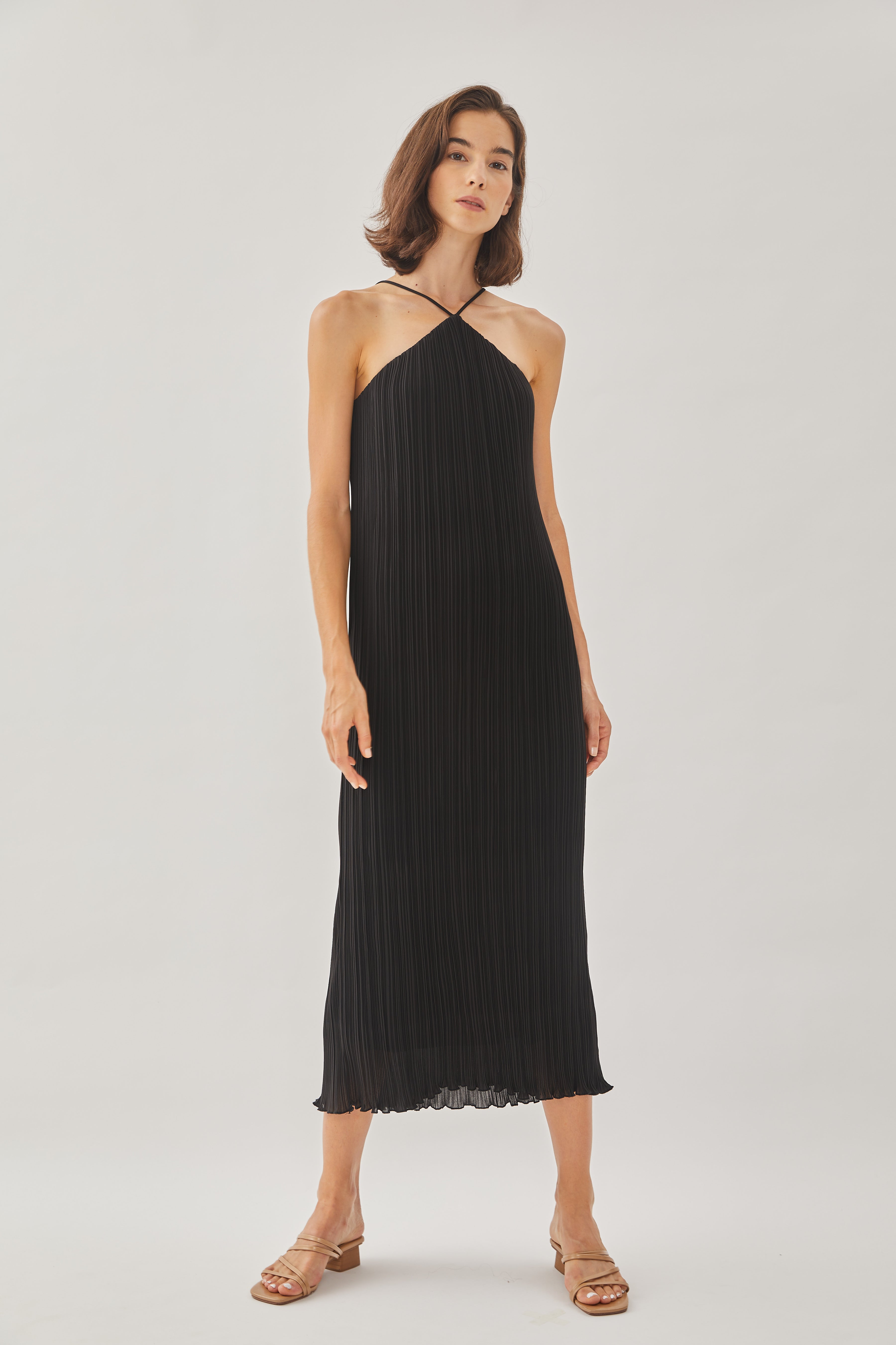 Halter pleated maxi dress hotsell