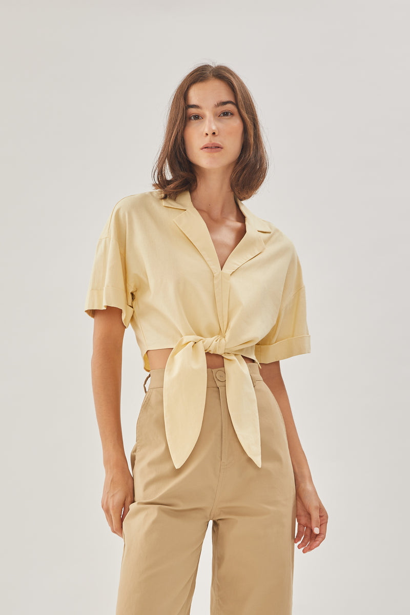 Linen Knotted Shirt in Soft Yellow