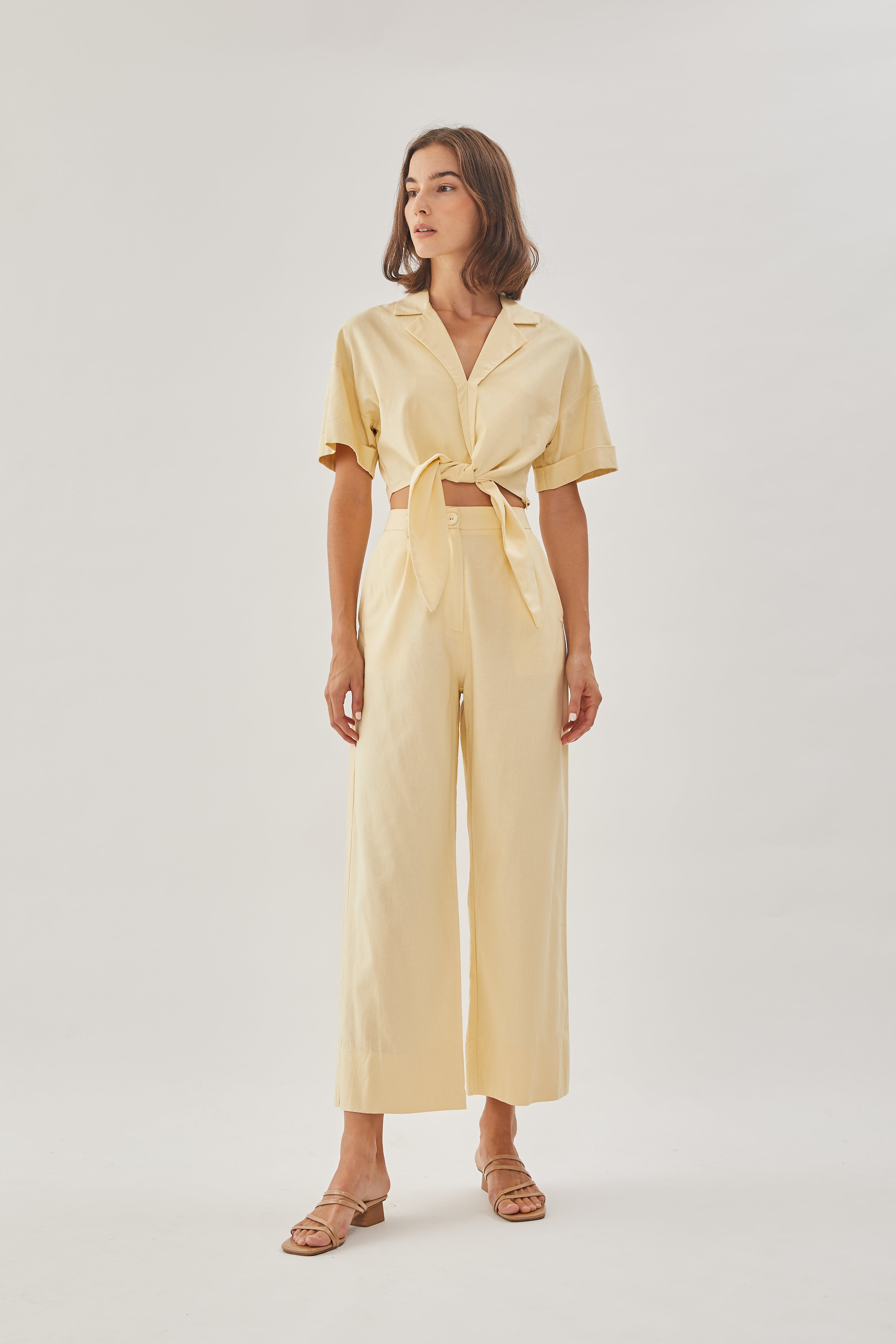 Linen Straight Pants in Soft Yellow