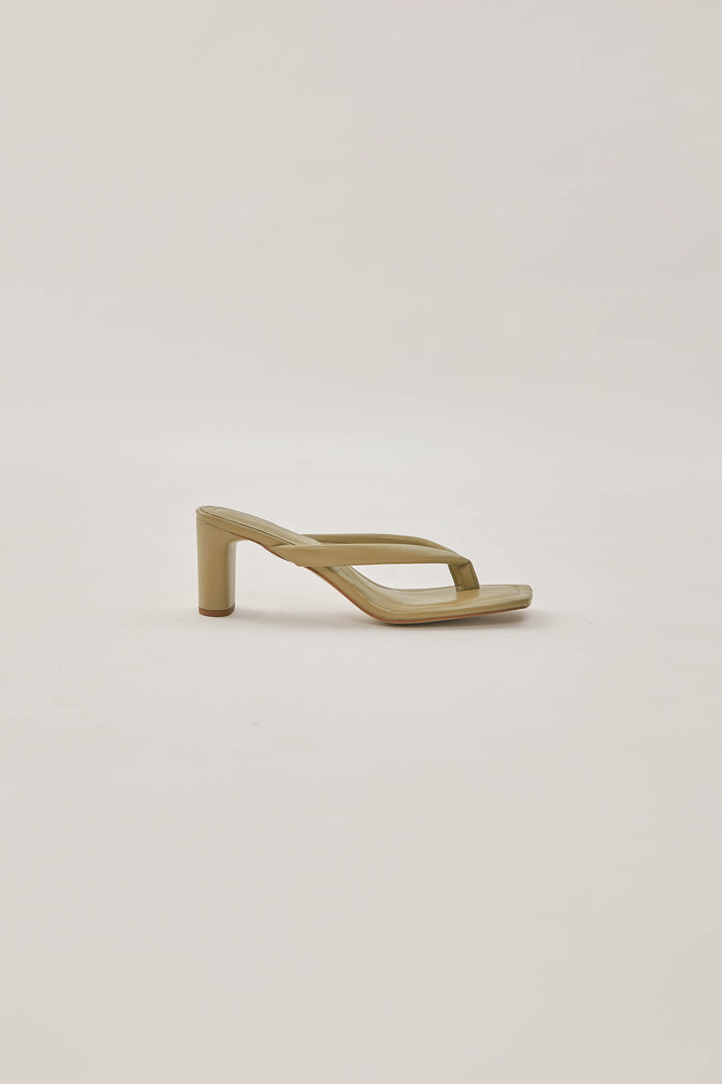 Mara Sandals in Sage