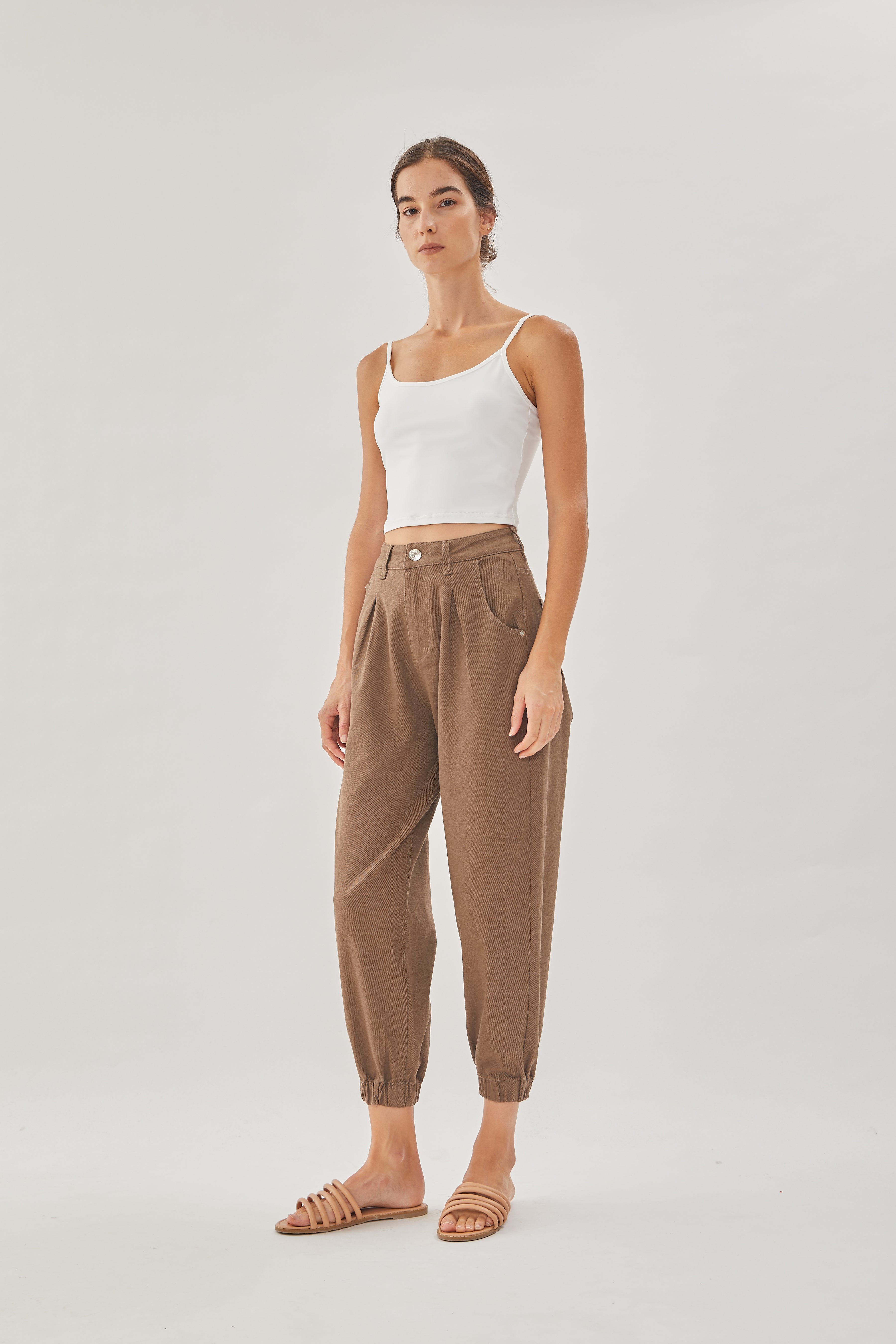 Lounge Cropped High-Rise Jeans in Brown