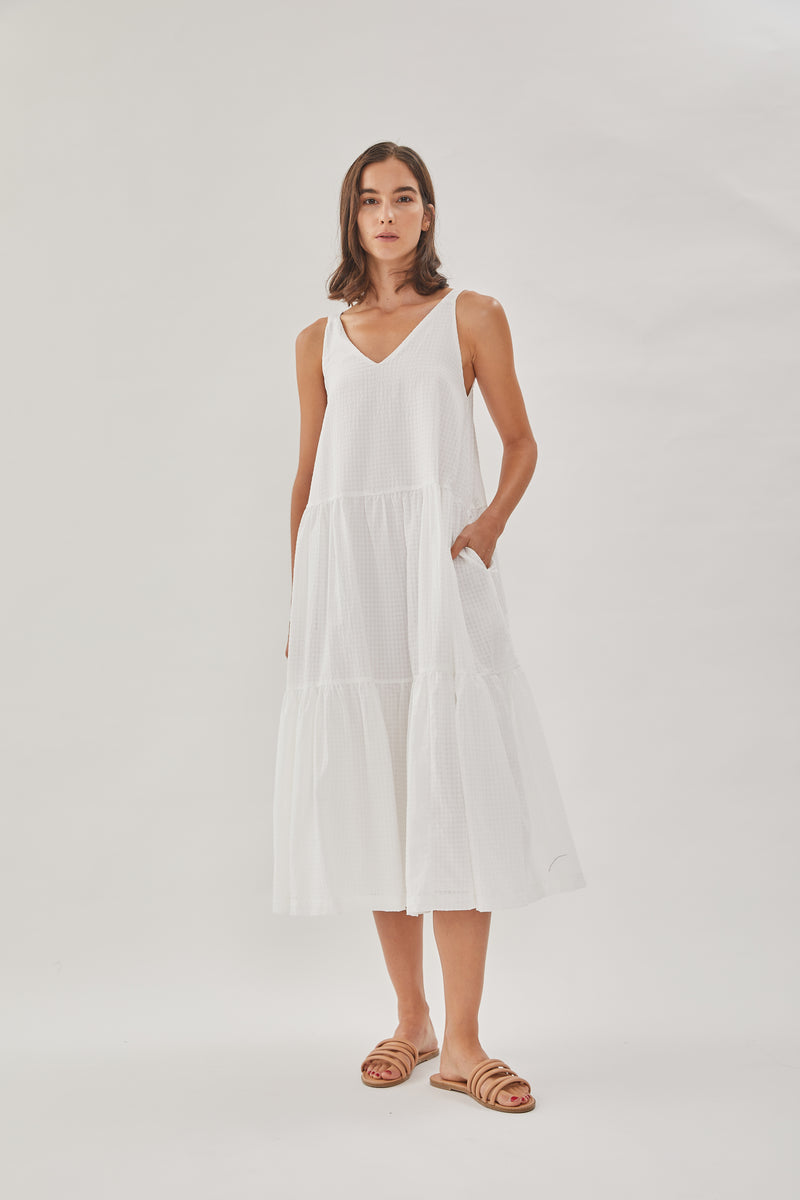 Sleeveless Gingham Tiered Dress in White