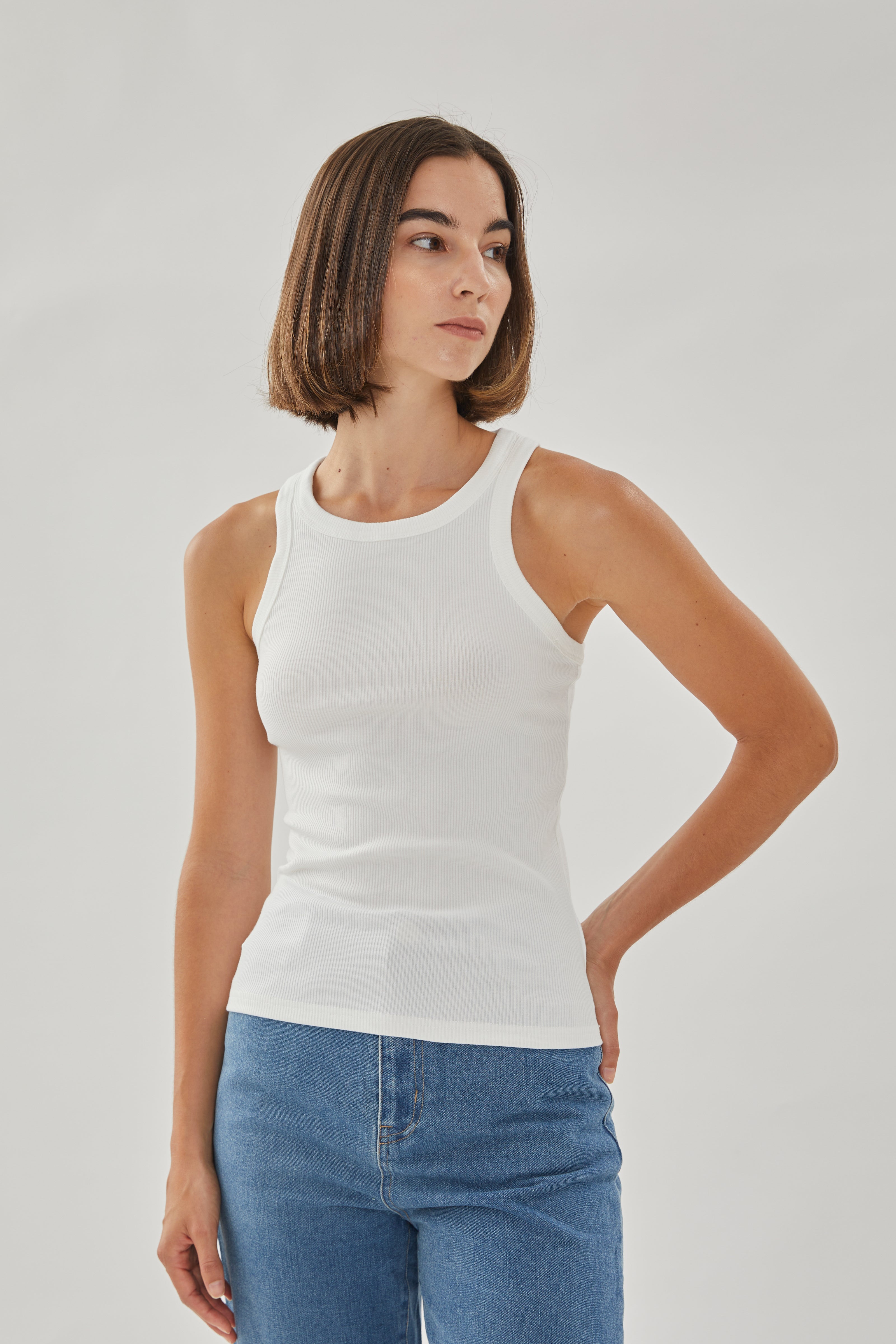 Curved Rib Tank in White