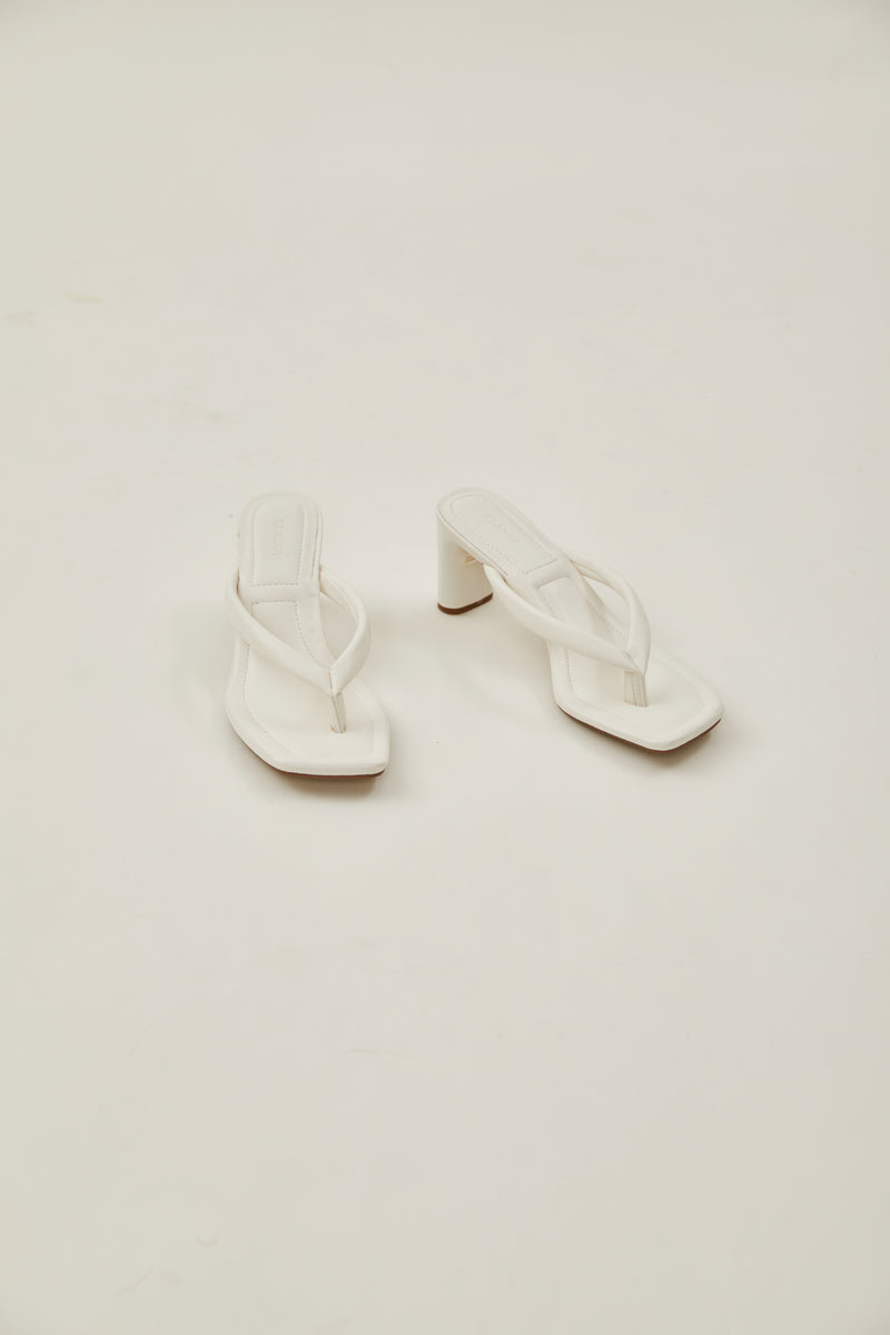 Mara Sandals in White