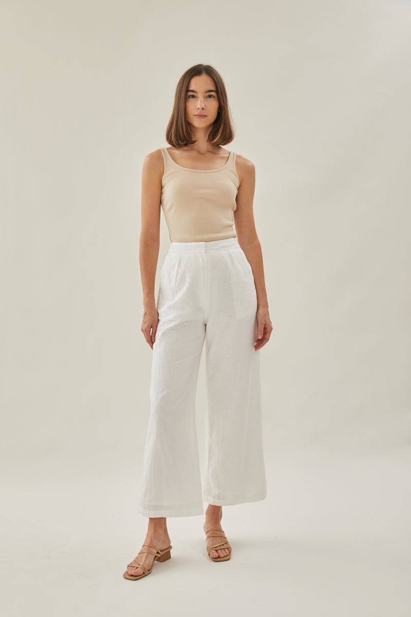 Wide Legged Trousers in White