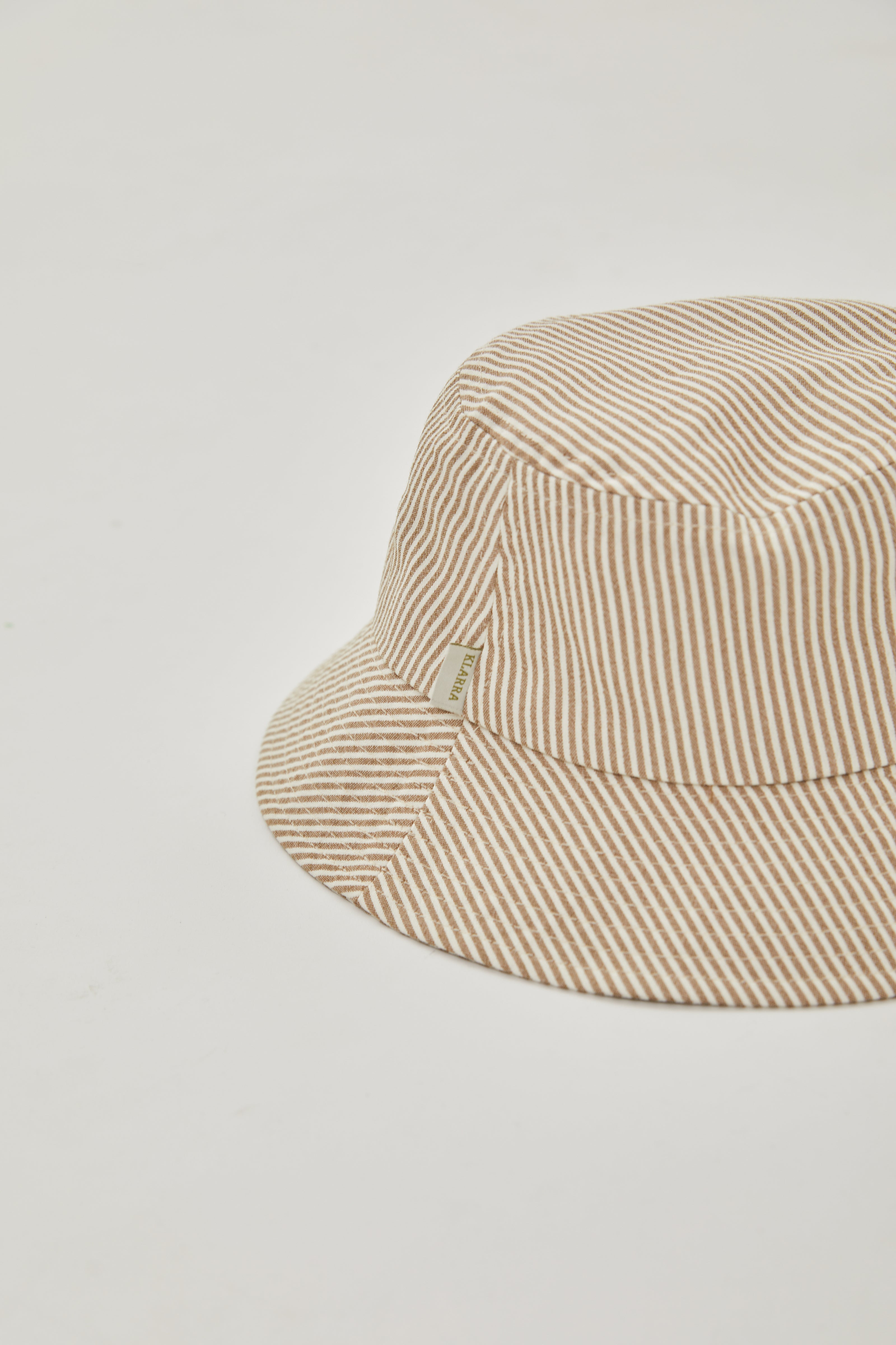 Bucket Hat in Stripe Brown
