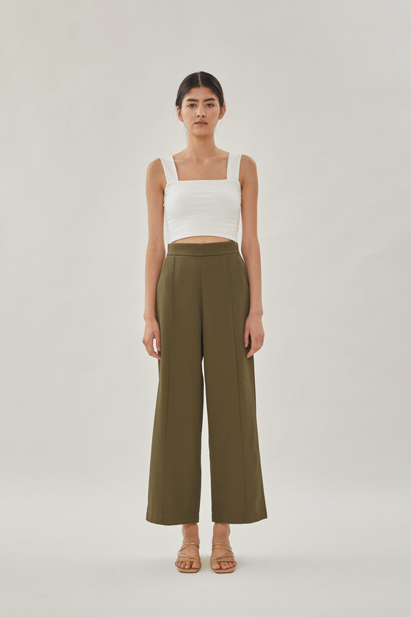 High Waisted Wide Legged Trousers w Foldlines In Olive