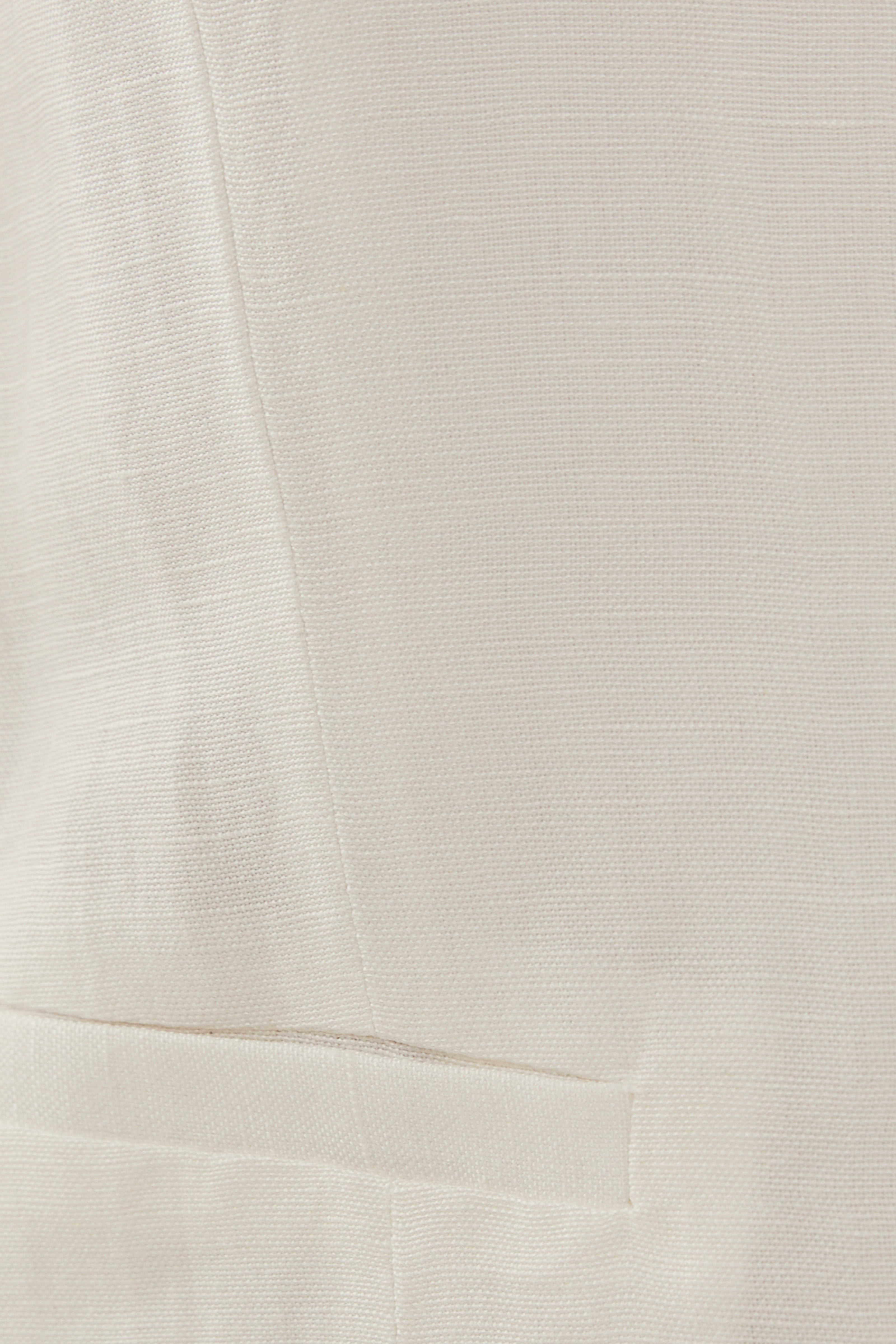 Linen Waistcoat in White