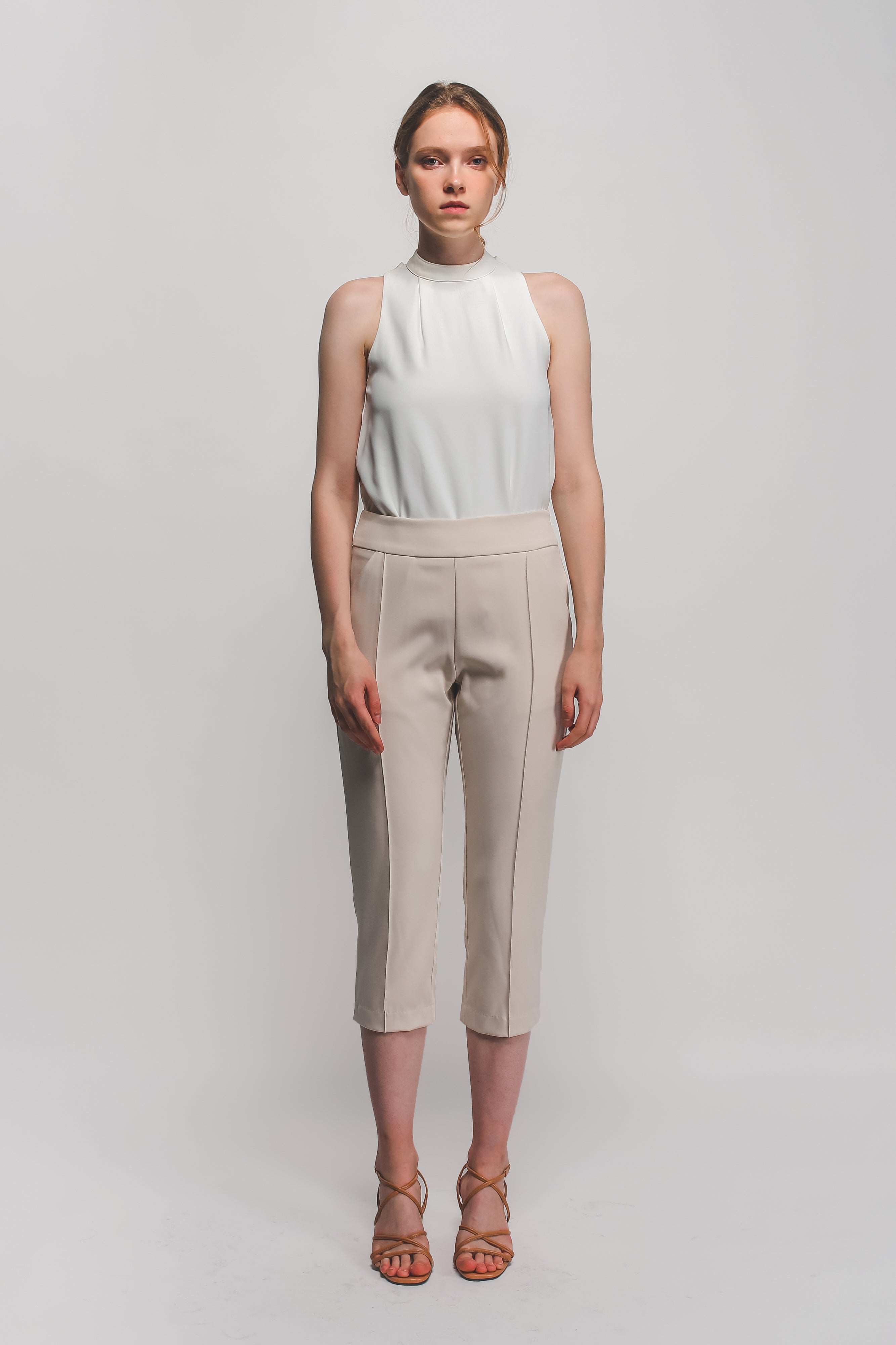 Cropped Tailored Trousers In Cream