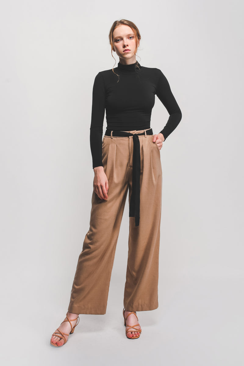 Textured Wide Legged Pants W Contrasting Sash In Camel