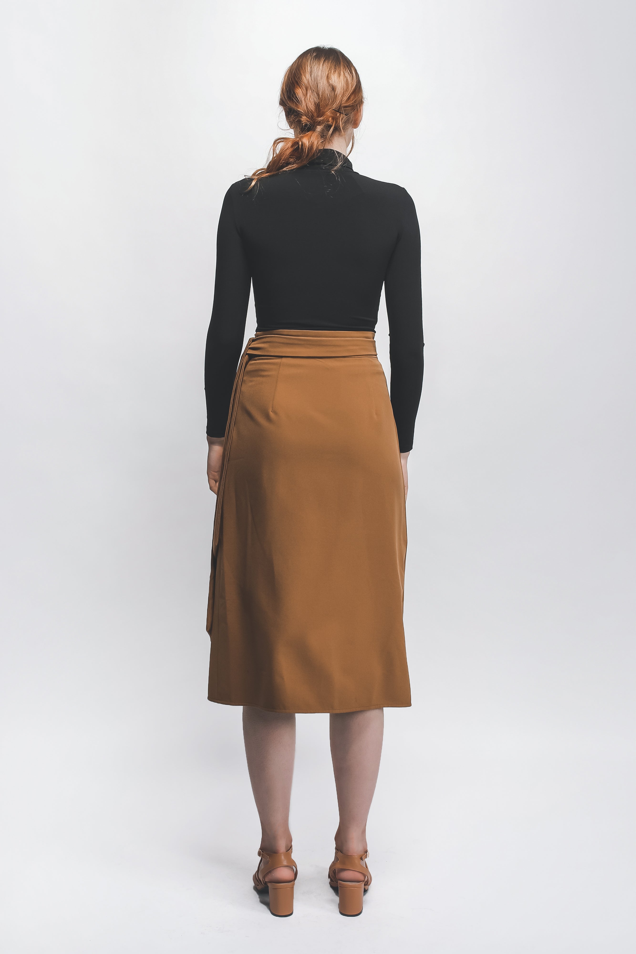 Classic Knotted Wrap Skirt In Camel