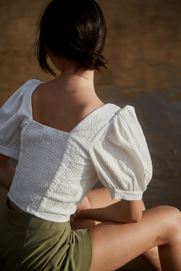 Puffed Sleeved Textured Top in White
