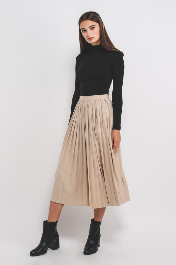 Classic Pleated Midi Skirt In Cream