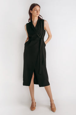 Classic Sleeveless Wrap Dress W Sash In Black