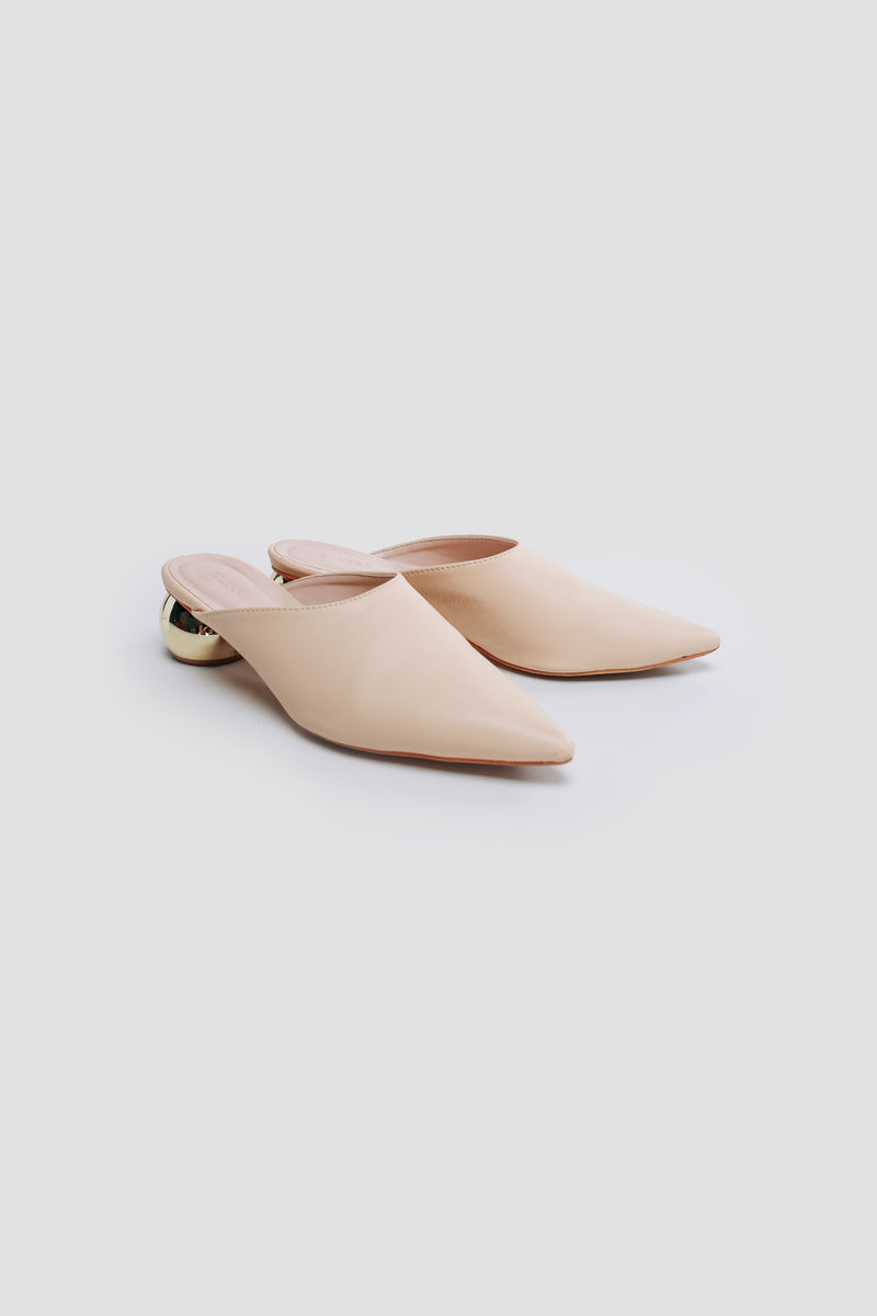 Rounded Brass Block Mules In Cream